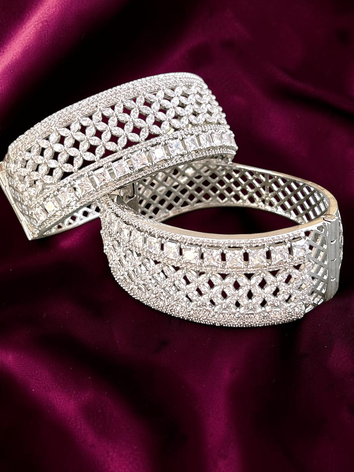 Aashmi Silver Kada