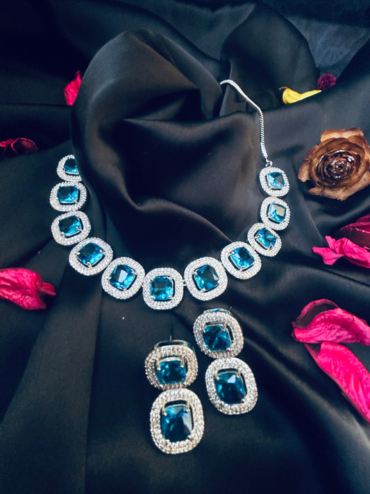 Alisha blue necklace