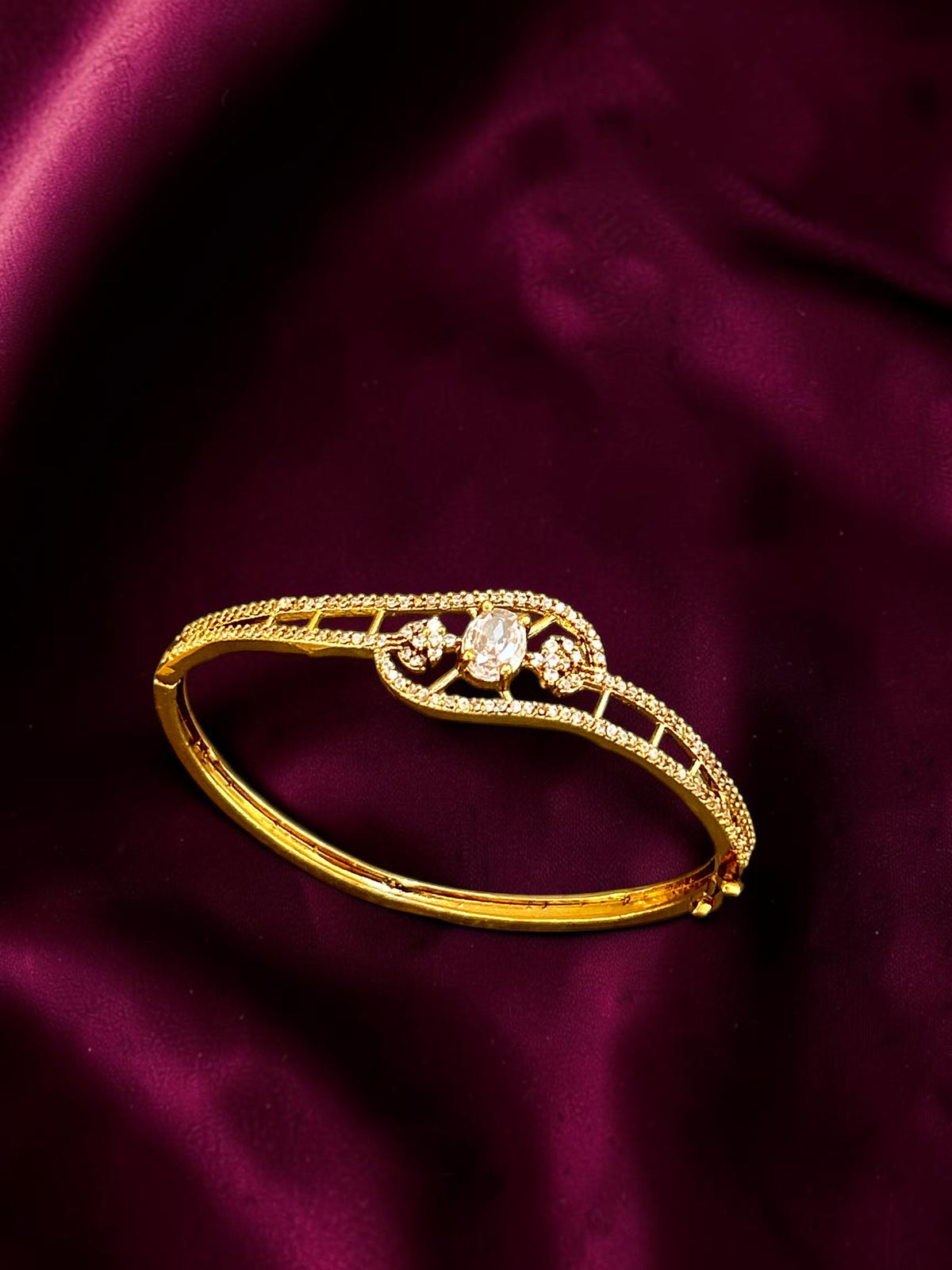 Anishka golden Bracelet