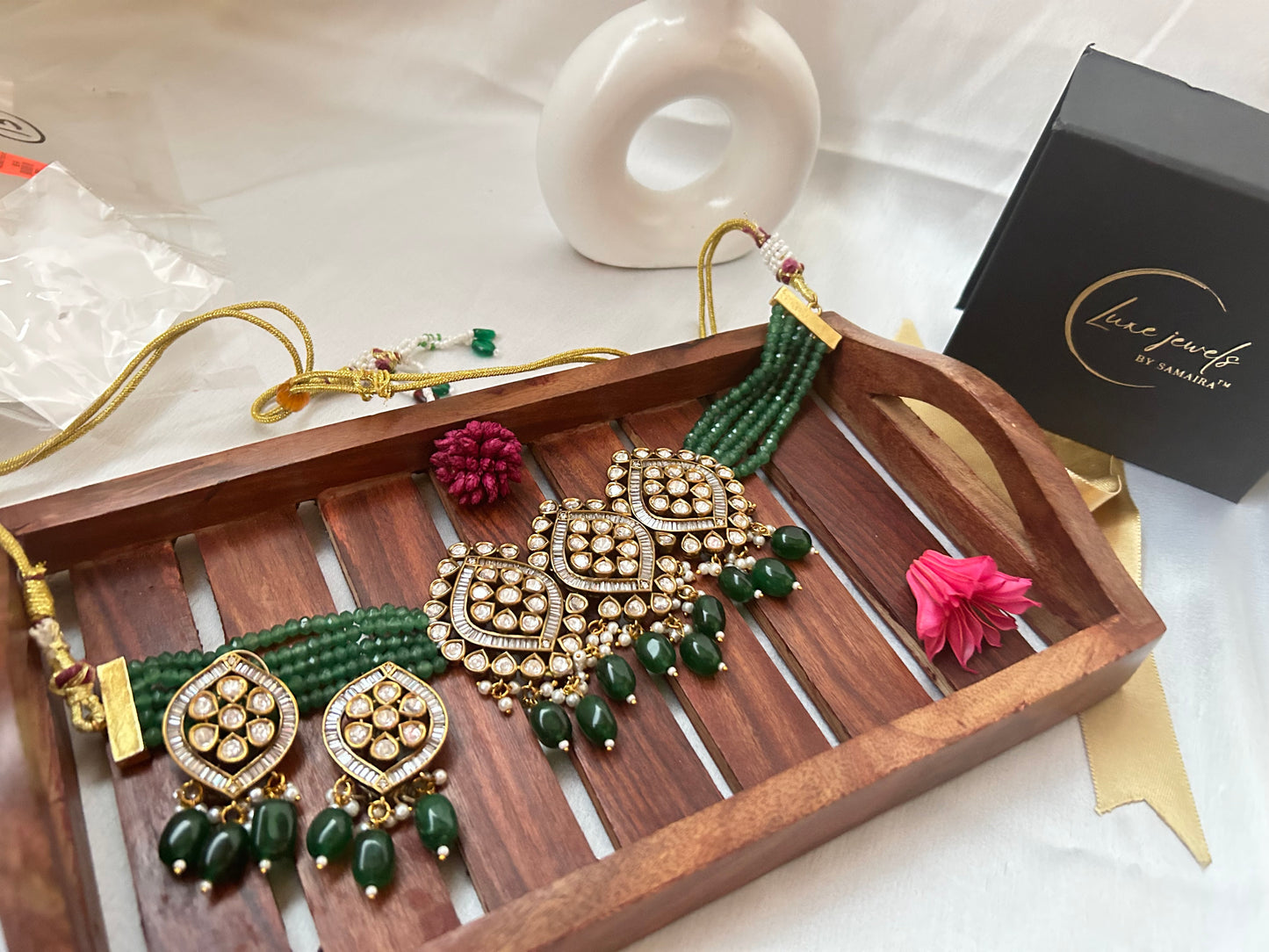 Aisha Emerald choker