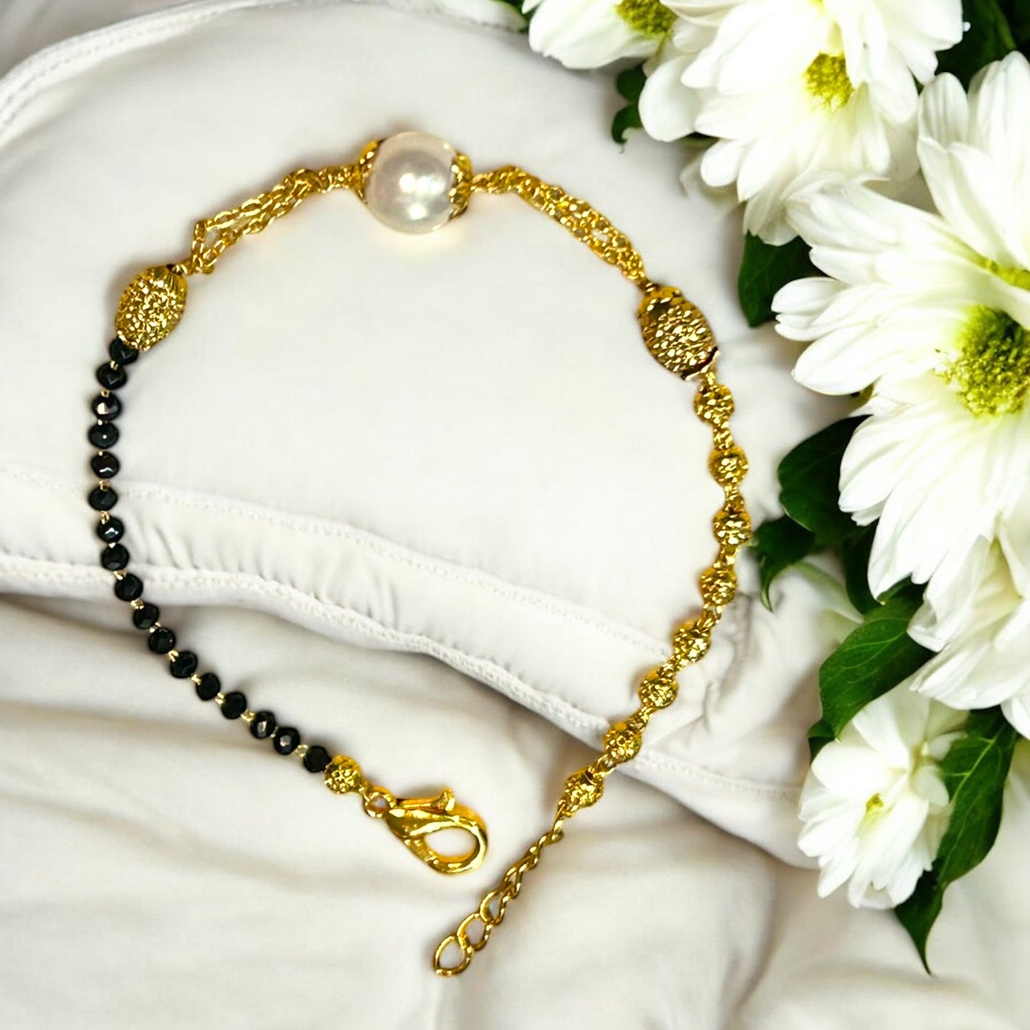 Saanvi Beadline wrist Mangalsutra