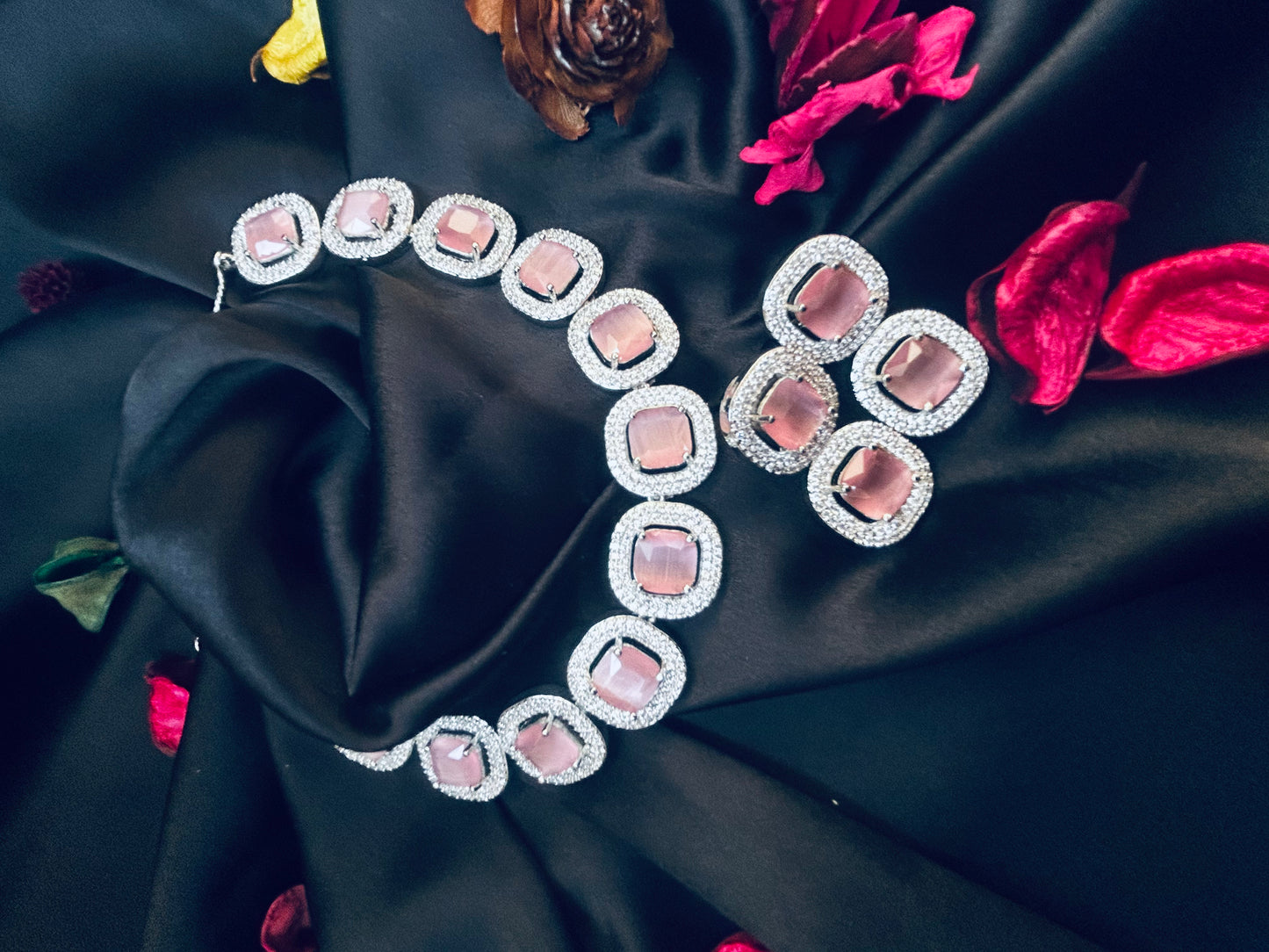 Alisha pink necklace