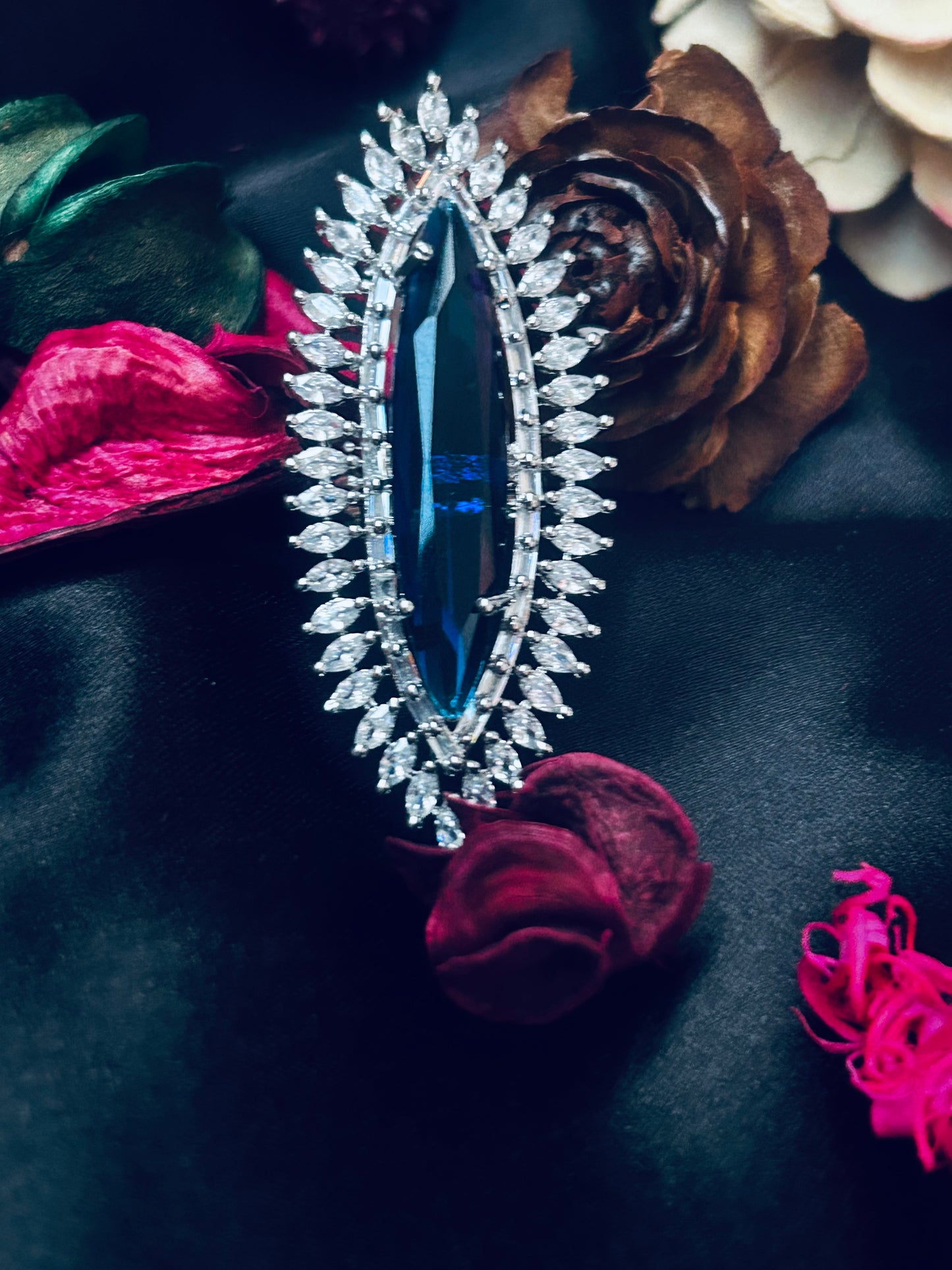 Kanika navy ring