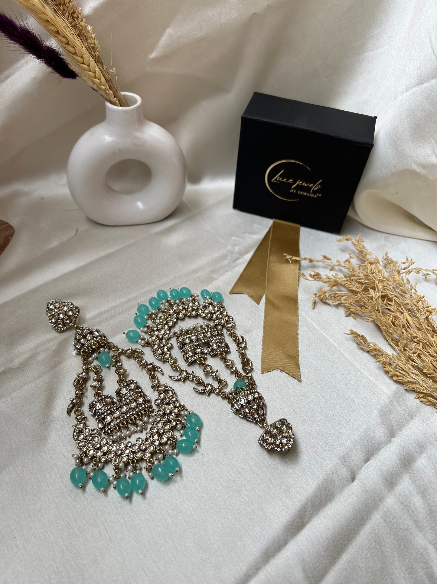 Aadhya Blue Chandbali