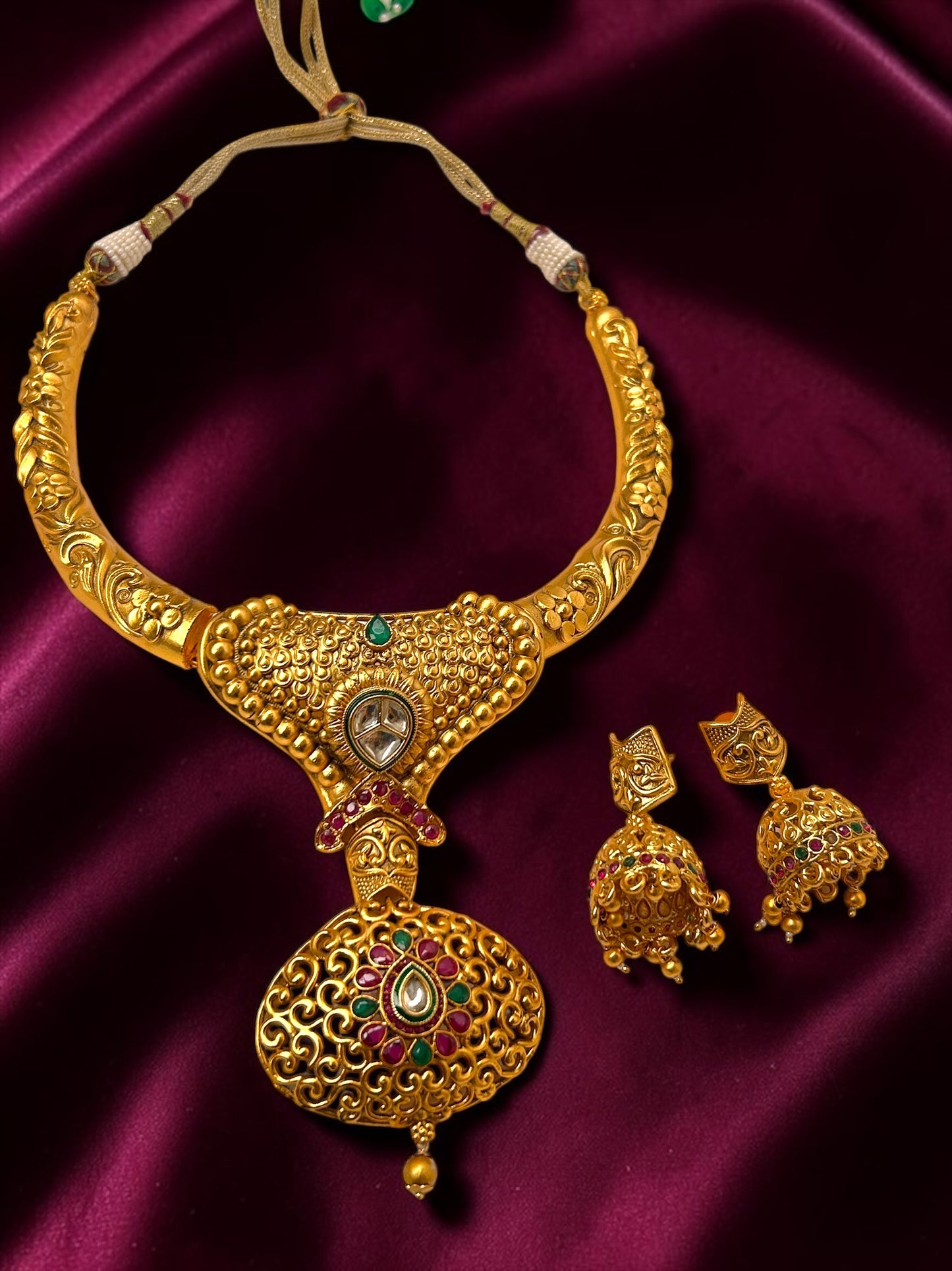 Suvarna Necklace