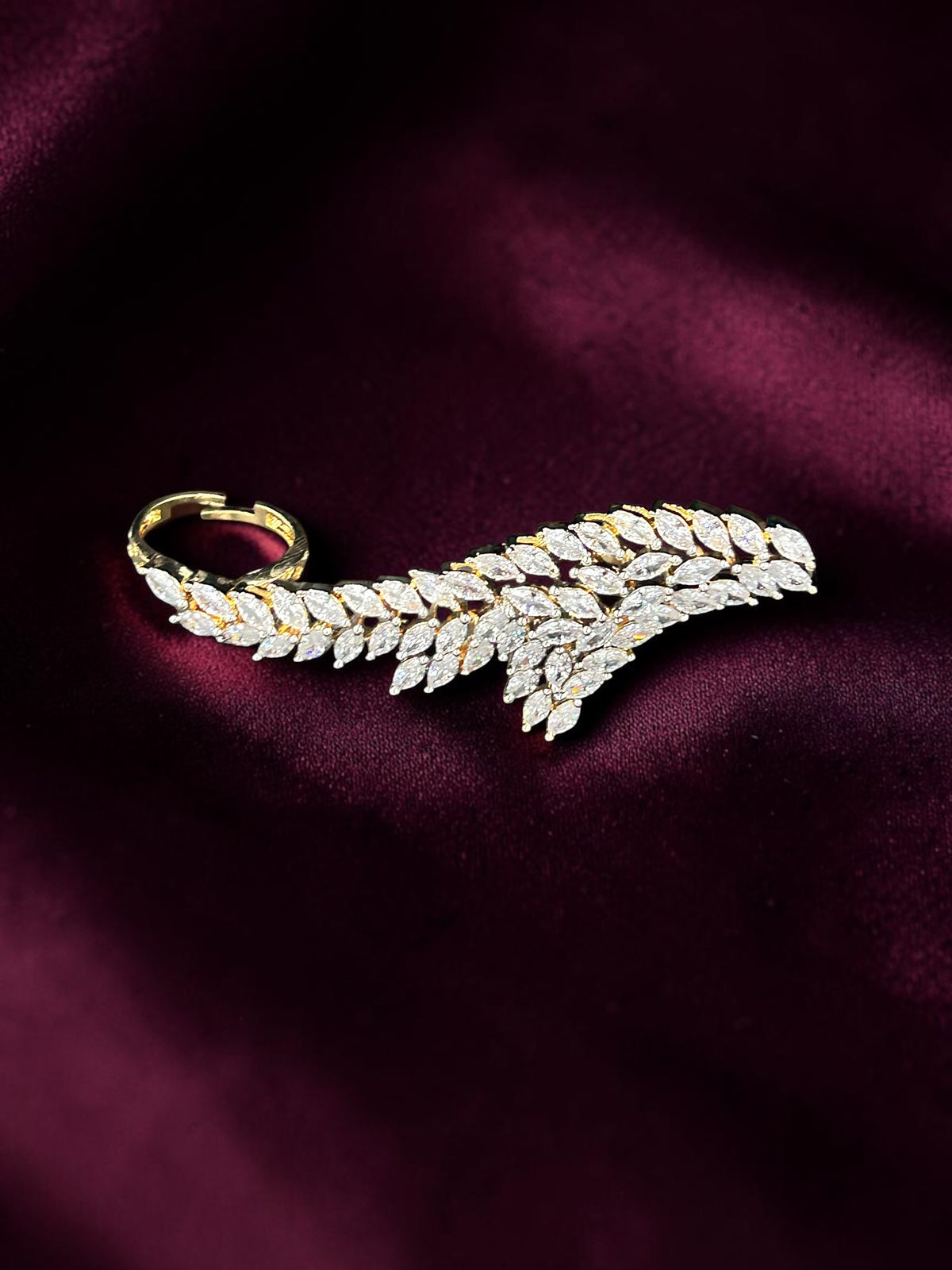 Aurelia Multifinger Ring