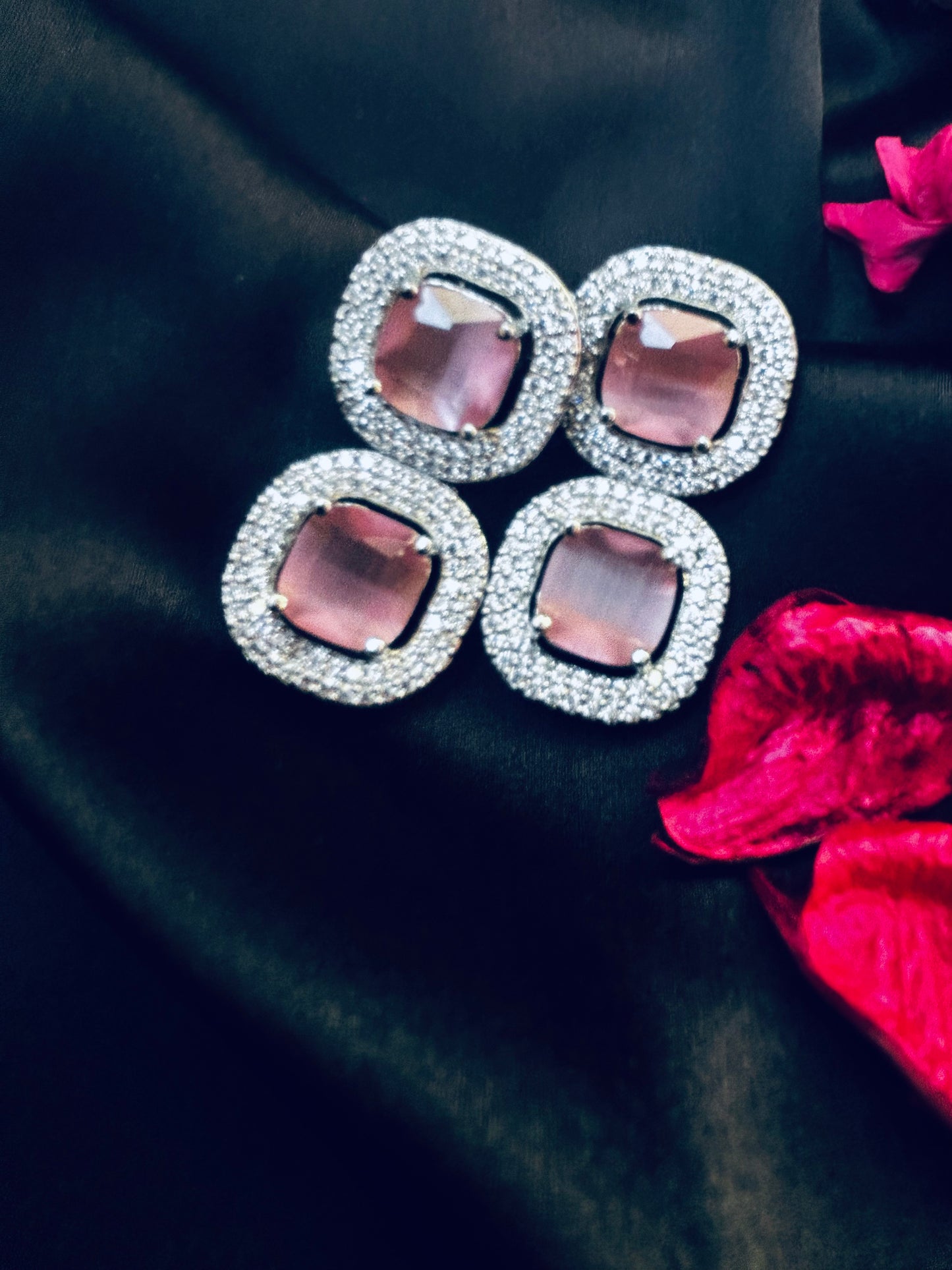 Alisha pink necklace