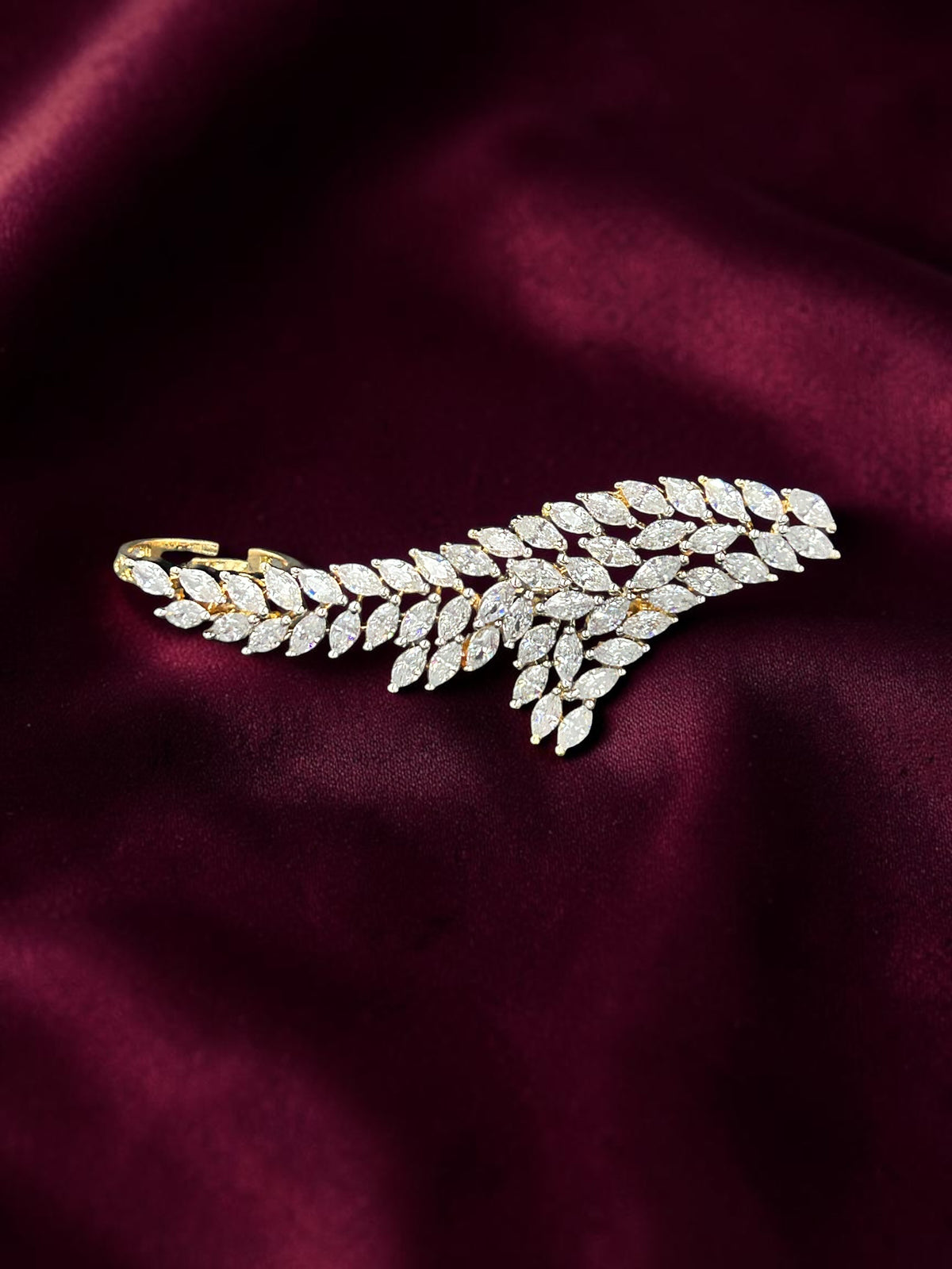 Aurelia Multifinger Ring