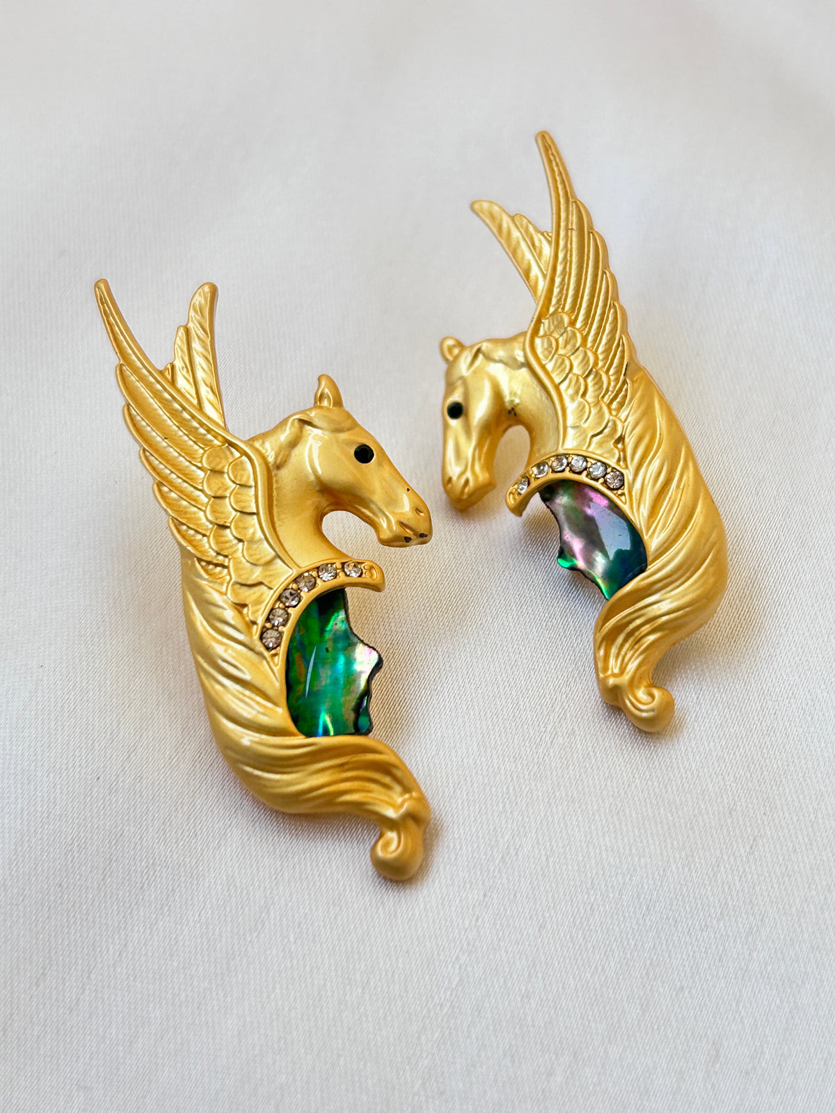 Flying matte gold hourse earrings