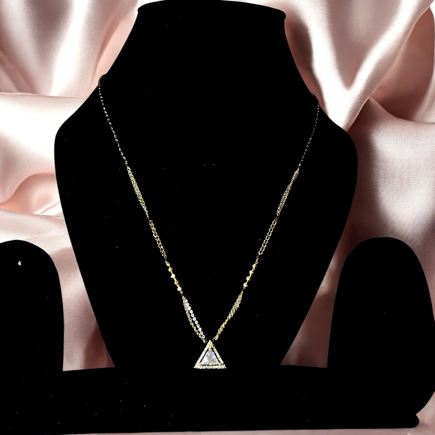 Prism Signature mangalsutra