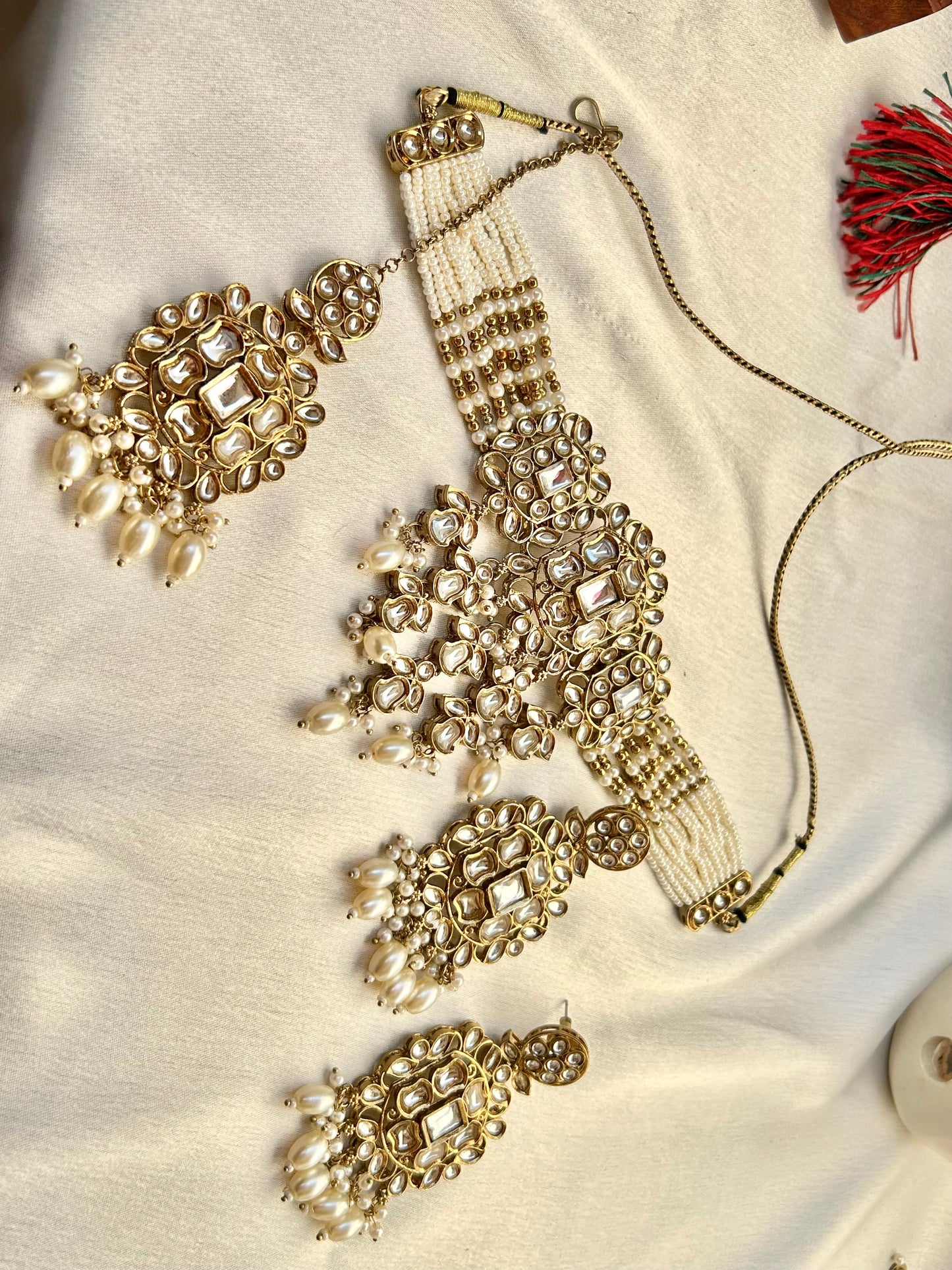 Diana ivory kundan necklace tika set
