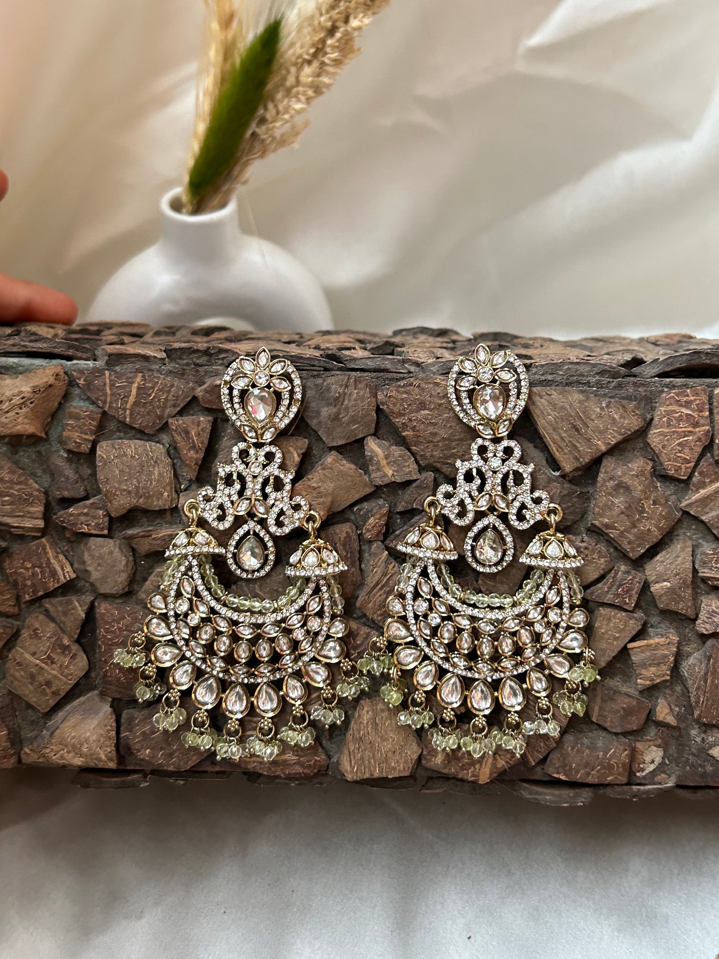 Giva Ivory Chandbali