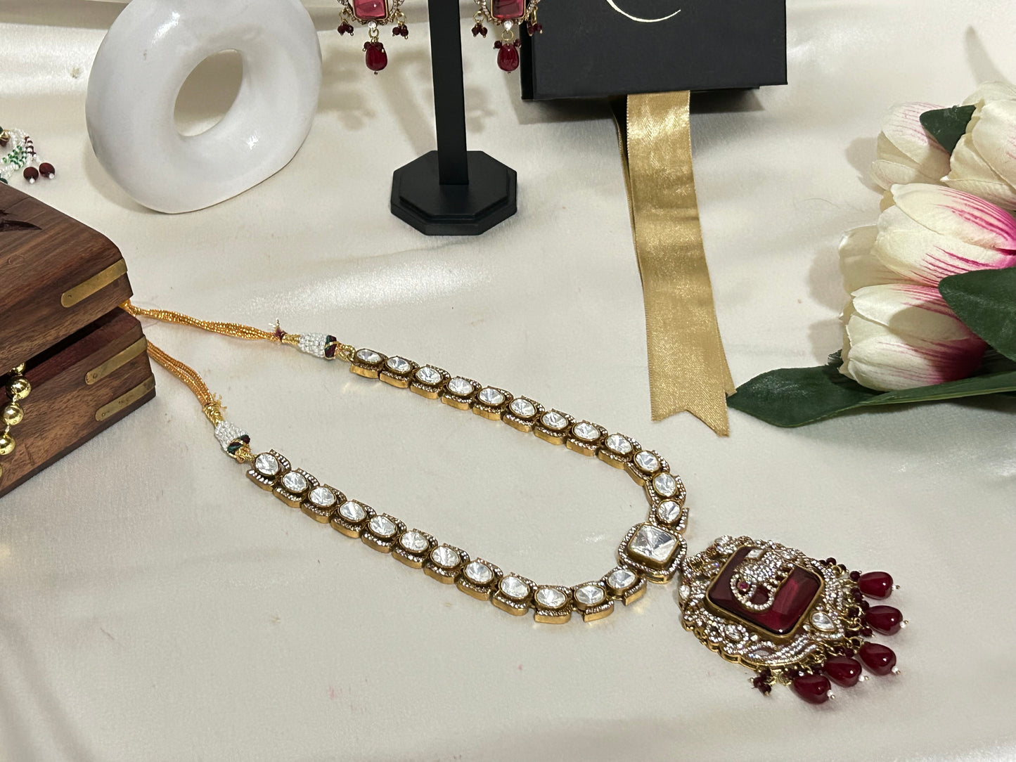 Lavisha red necklaceset