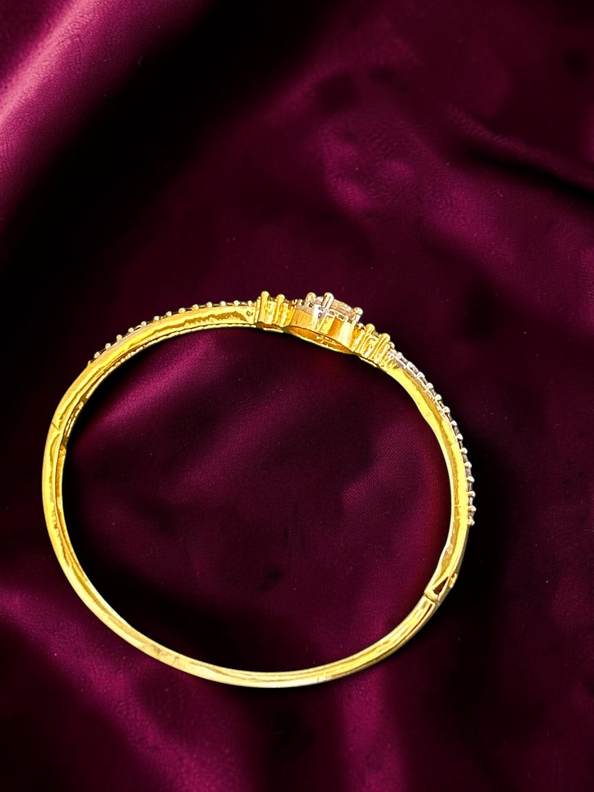 Aayra Golden Bracelet