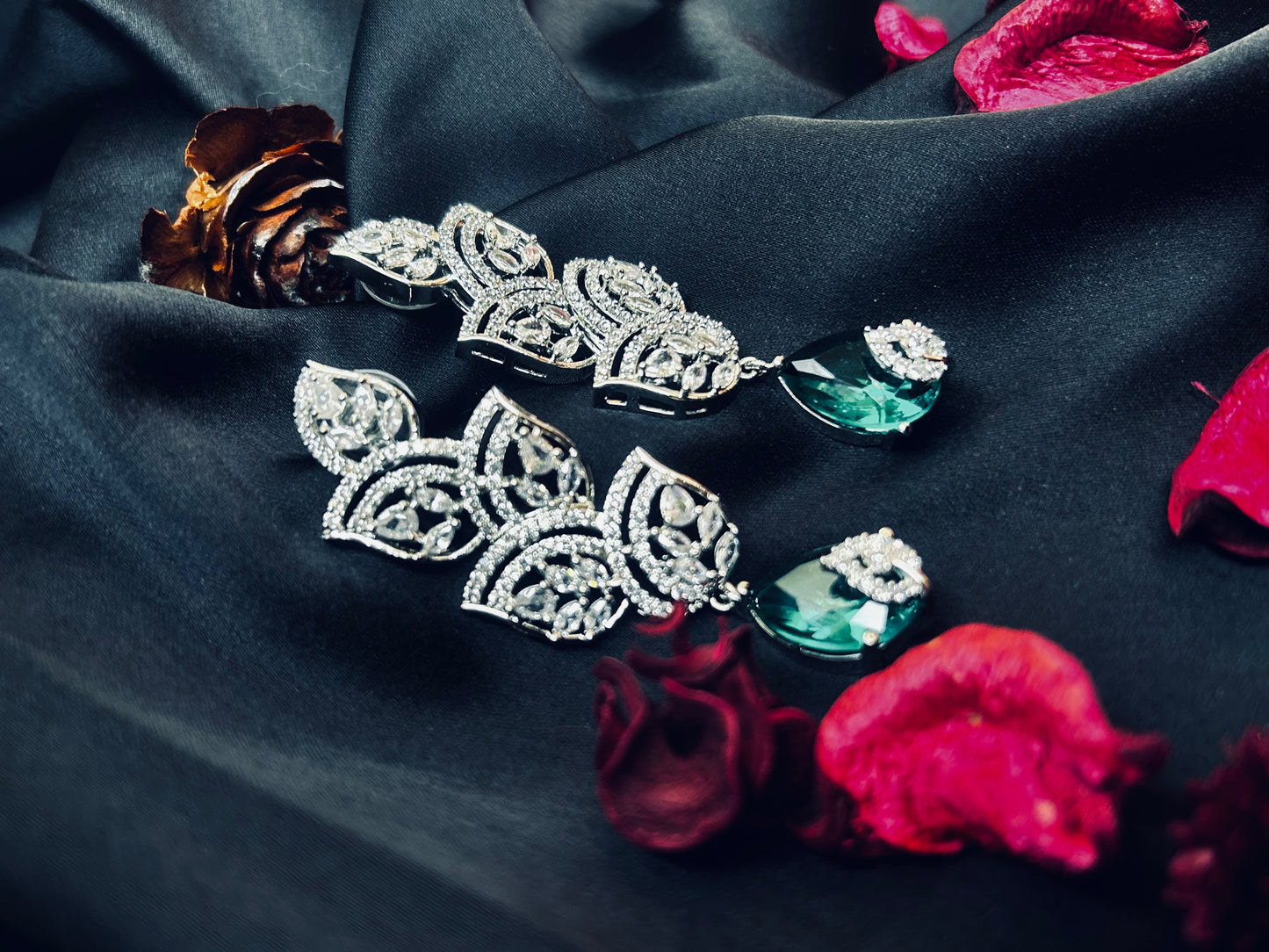 Alisha Earing emerald