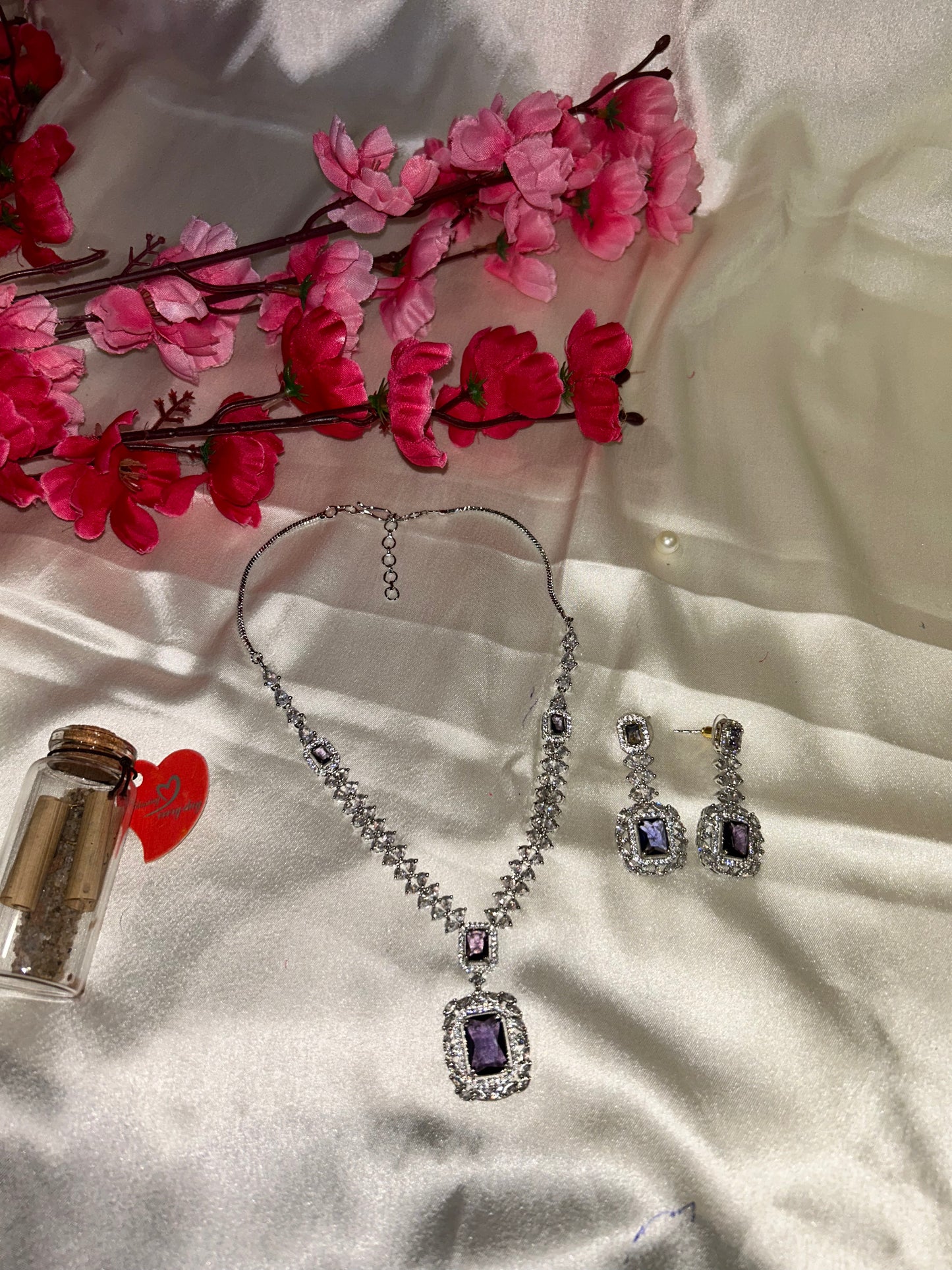 Layla purple necklace