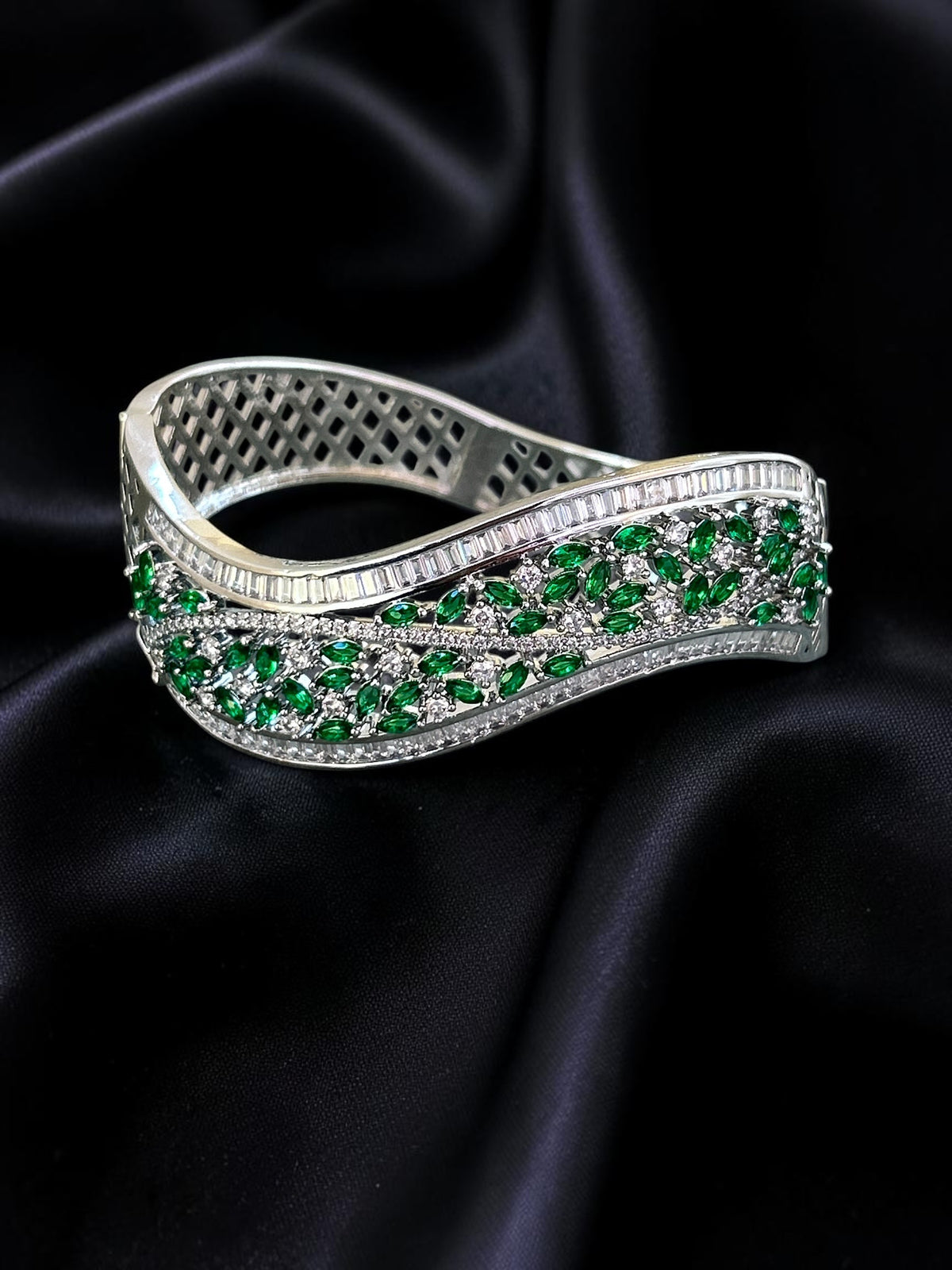 Silver Emerald Bracelet