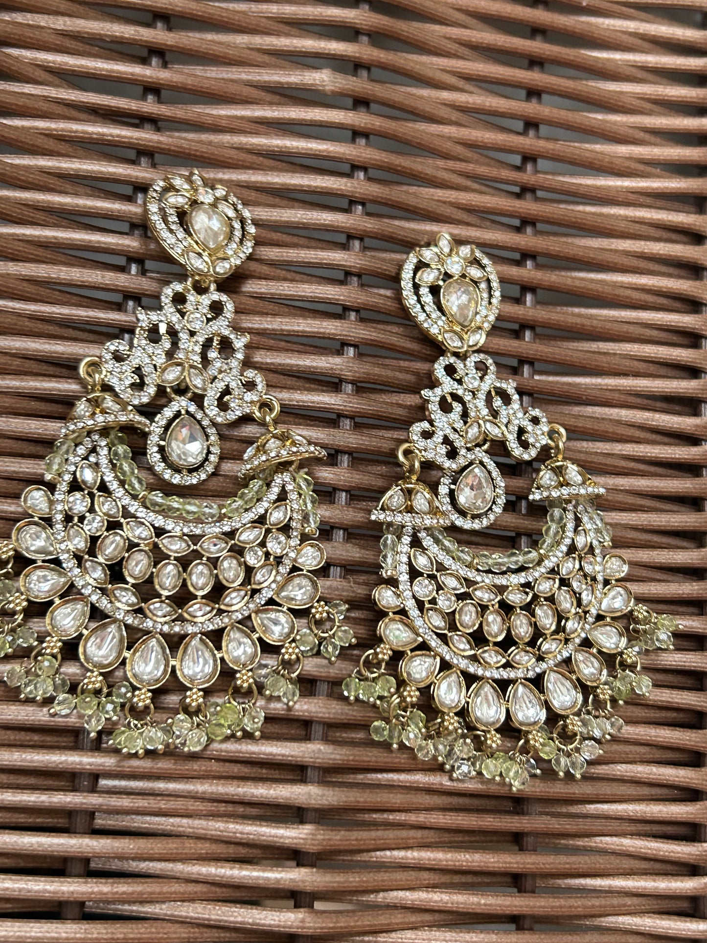 Giva Ivory Chandbali