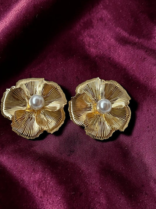 Golden Floral Earrings