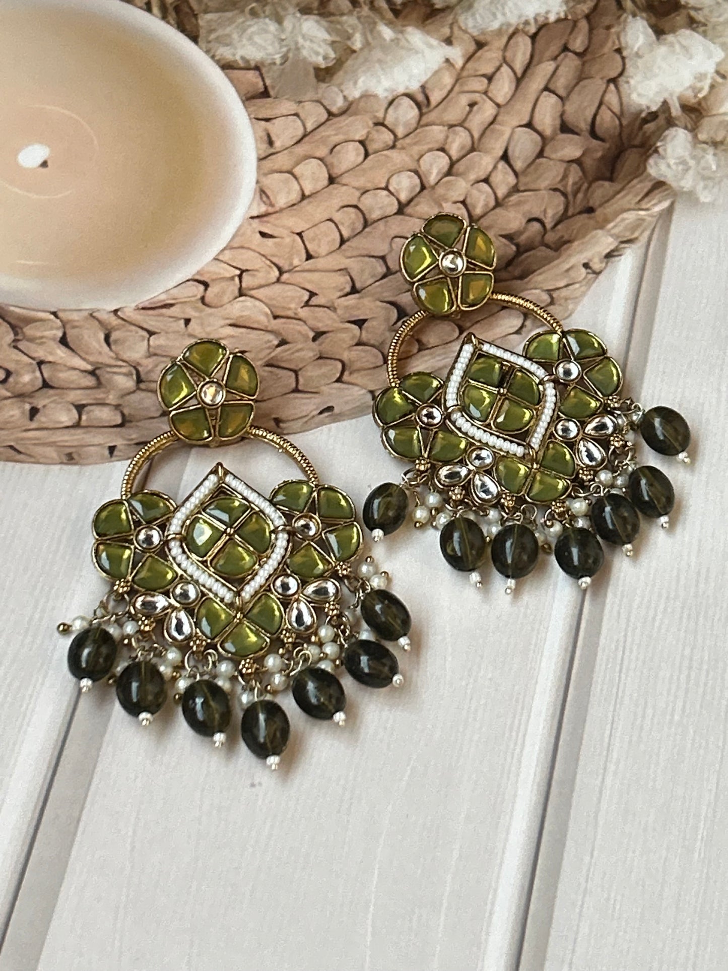 Sitara olive chandbalis