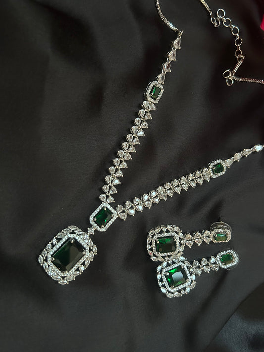 Layla Emerald necklace