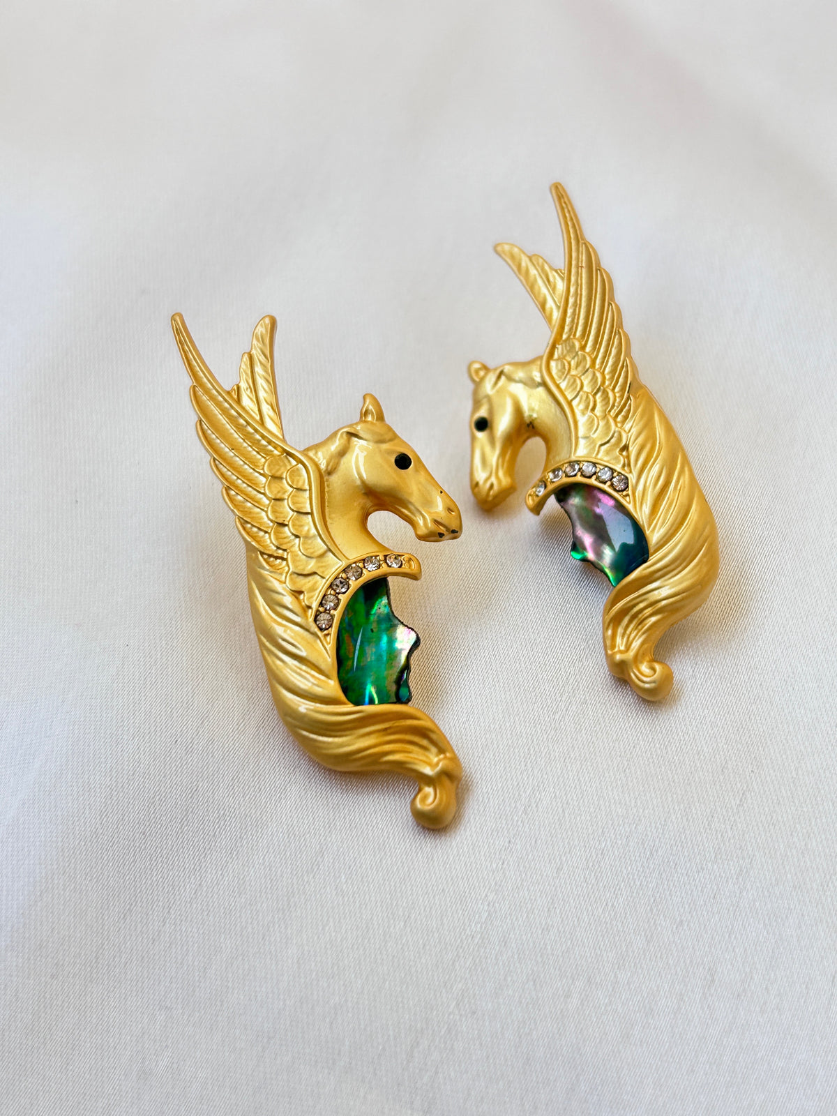 Flying matte gold hourse earrings