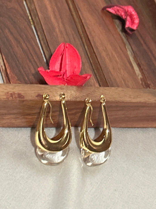 Celeste Charm white Hoops