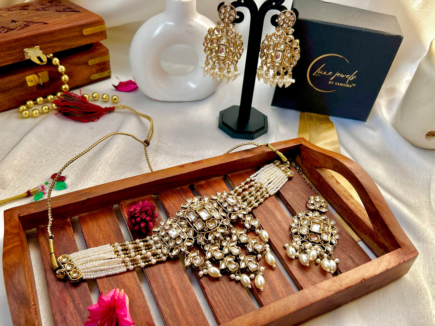 Diana ivory kundan necklace tika set