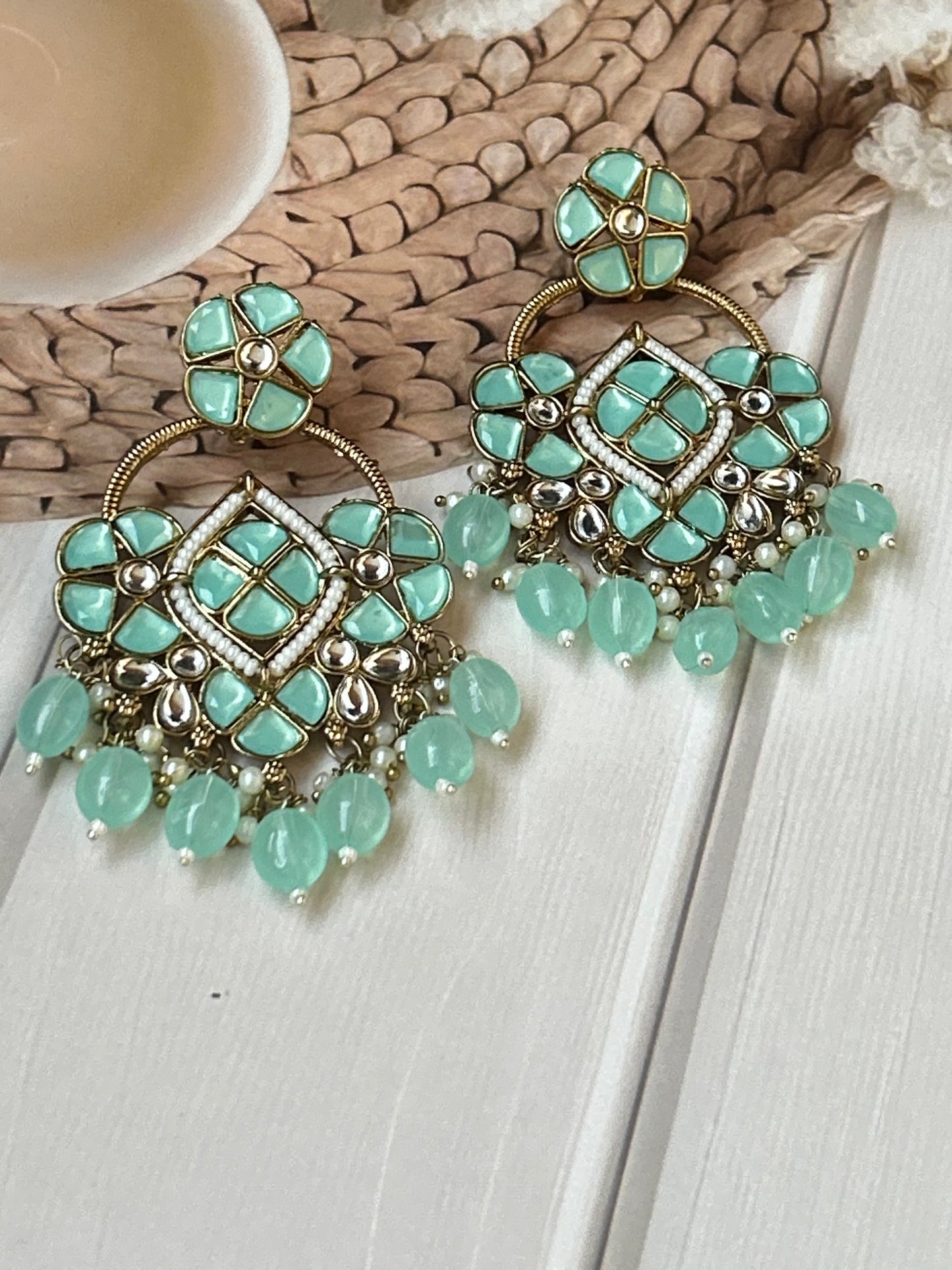 Sitara Aqua chandbalis