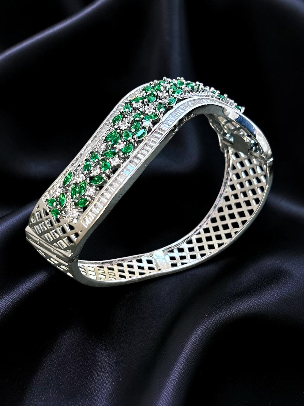 Silver Emerald Bracelet