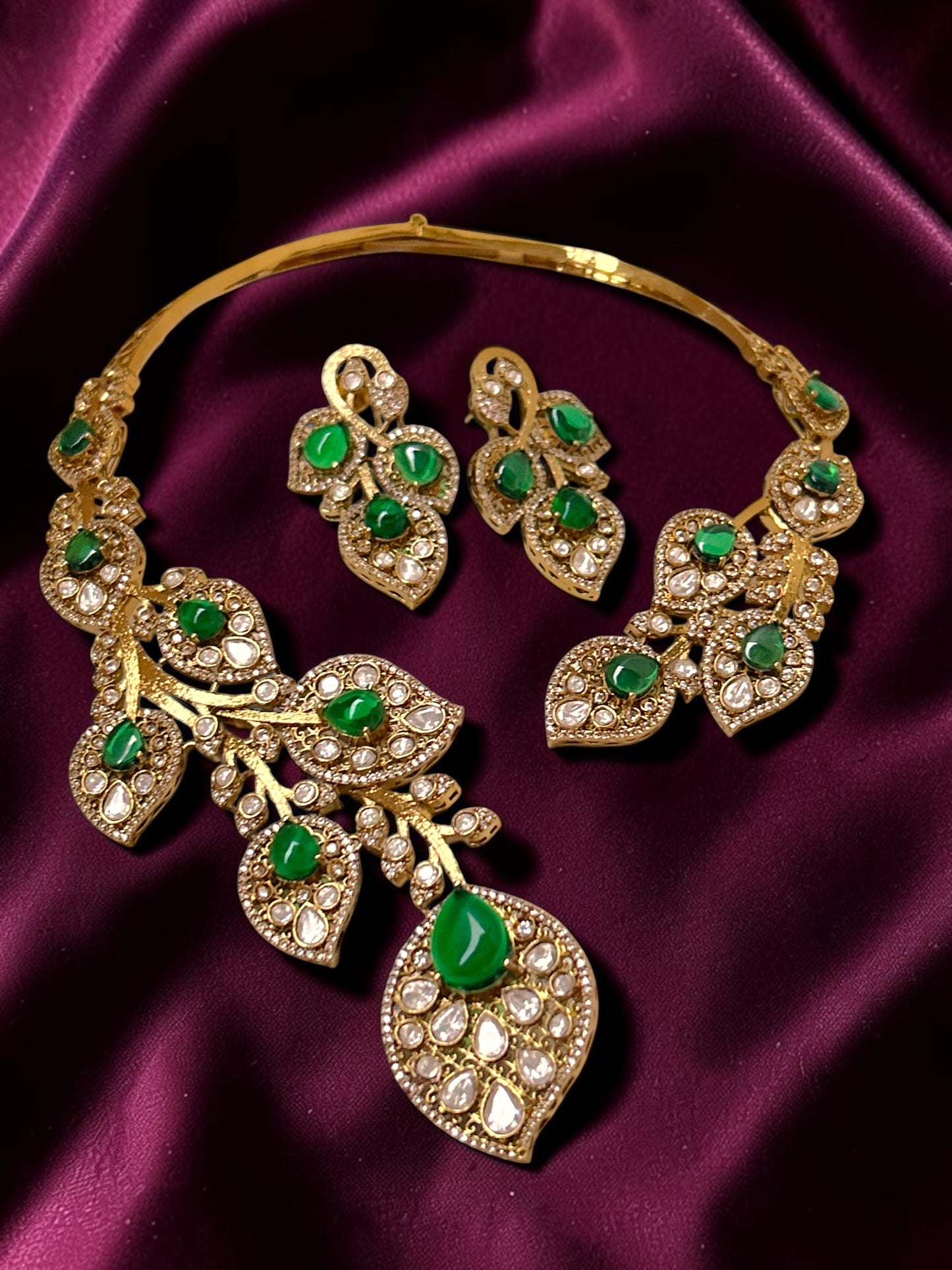 Emerald Blossom Royale