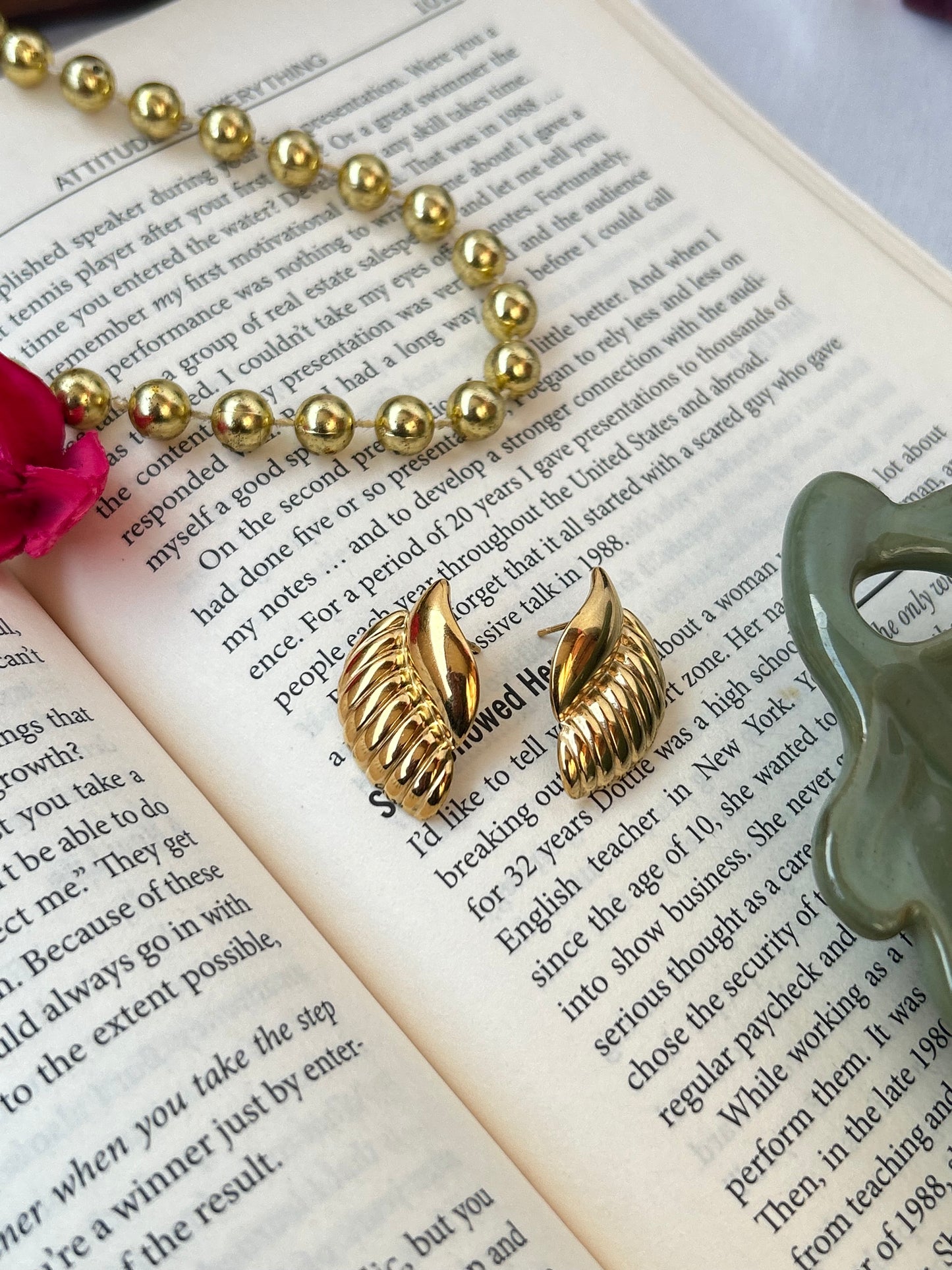 Classic Shell Studs