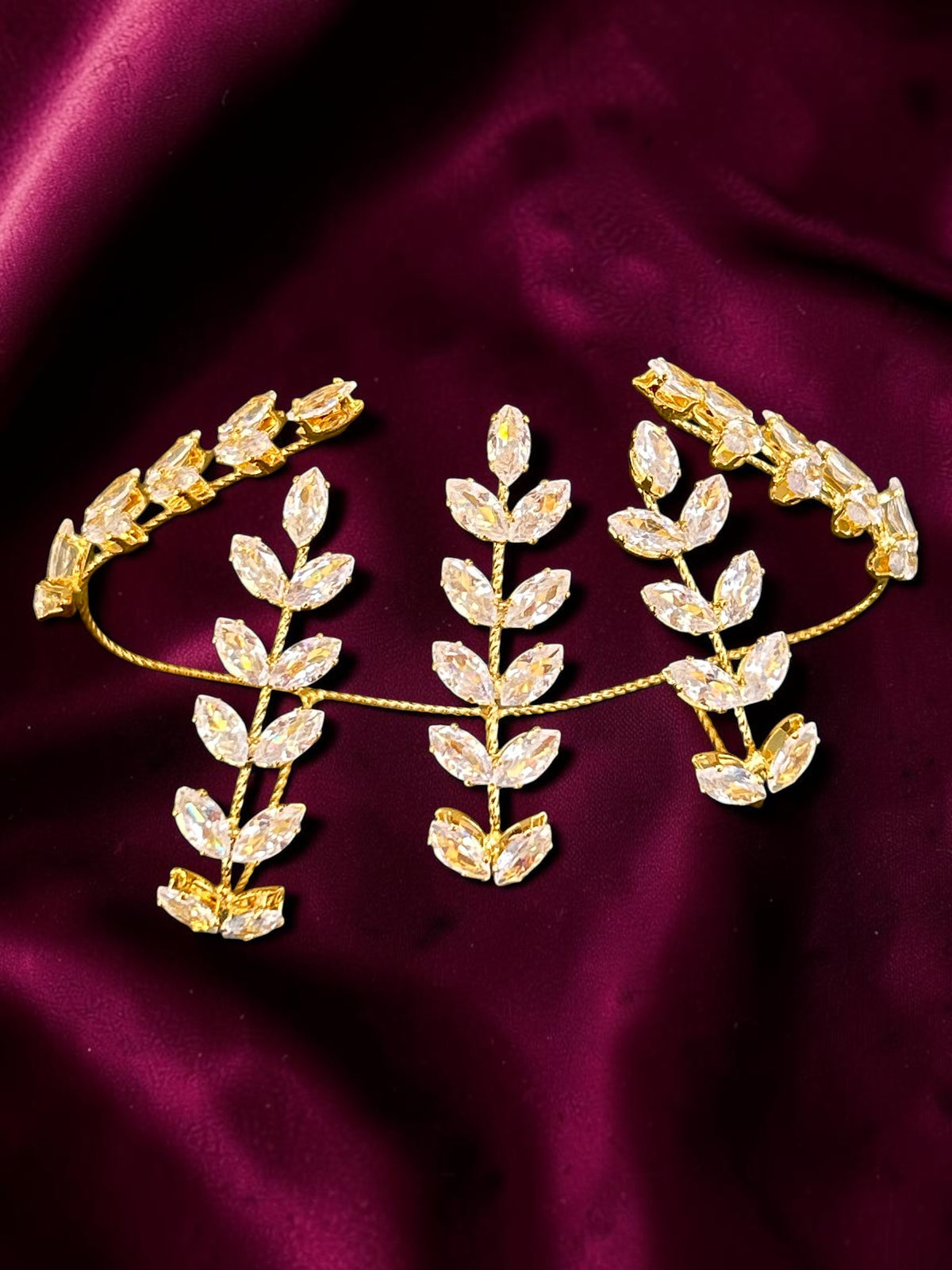 Simar golden palm cuff