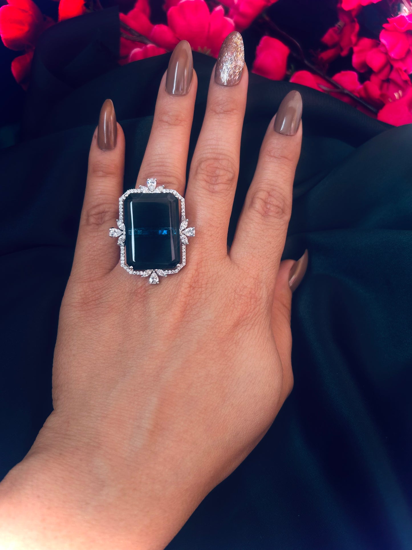 Alisha navy ring