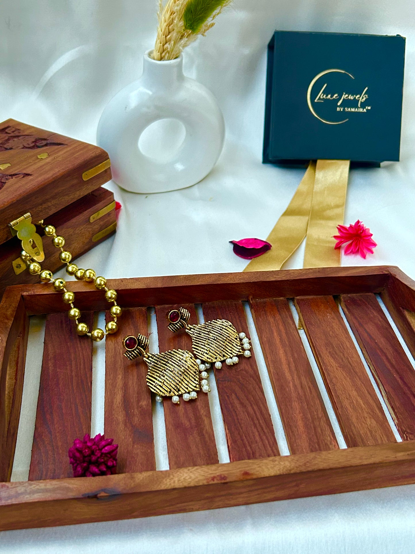 Aarav Red Earrings