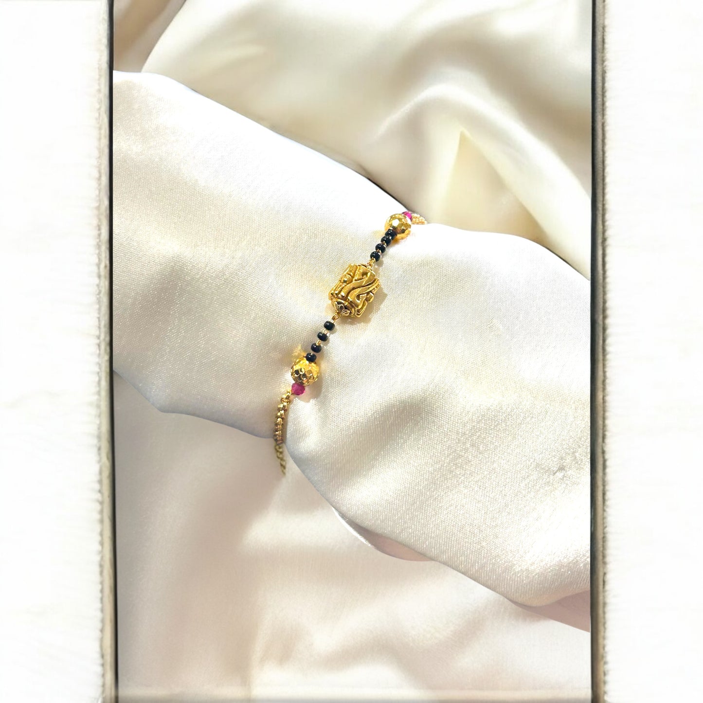 Infinity Knot Mangalsutra Bracelet