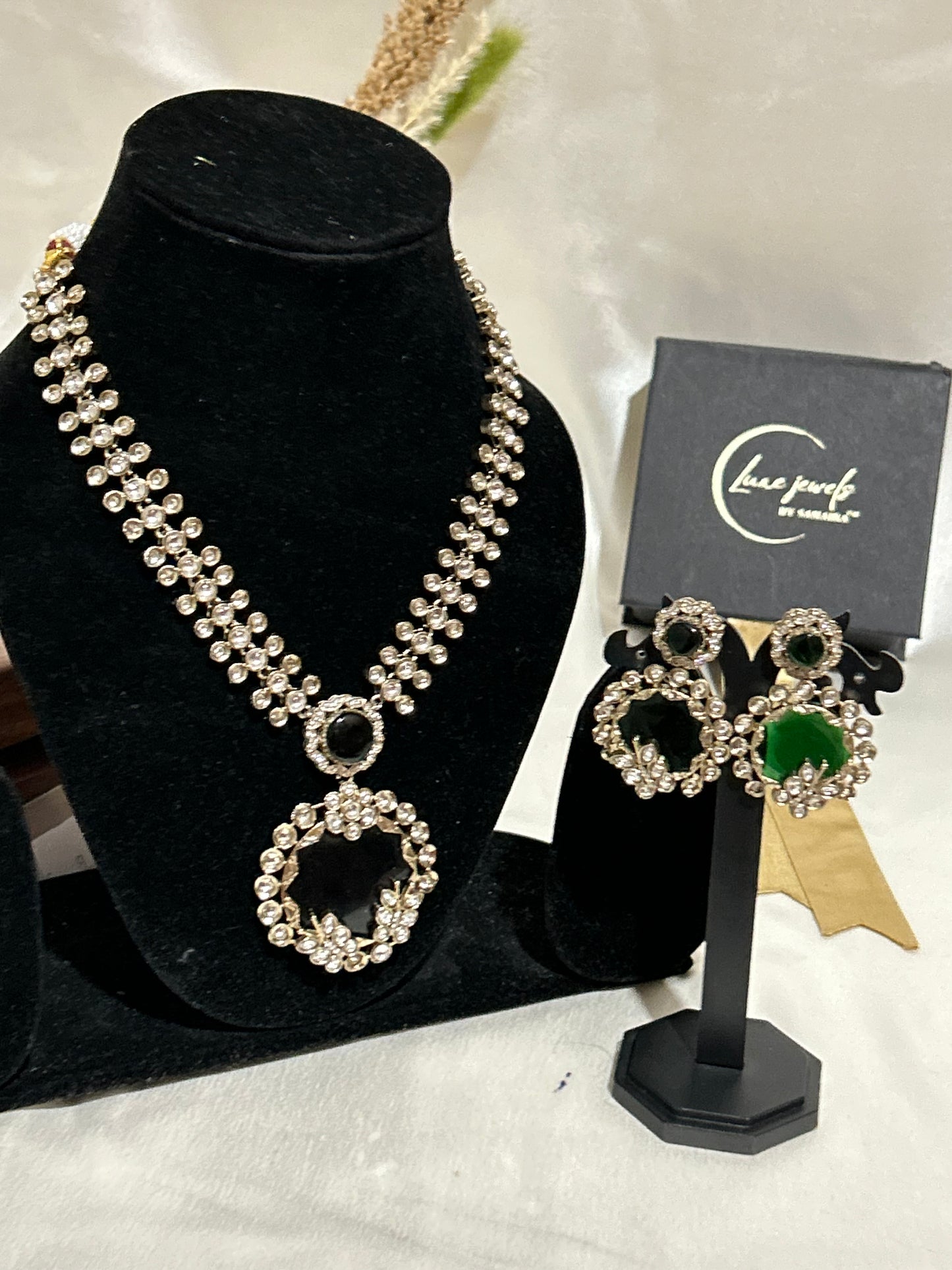 emerald green kundan necklaceset