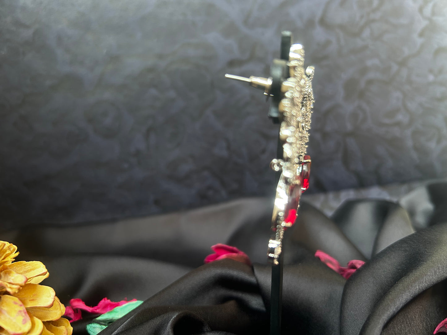 Innaya Ruby Earing