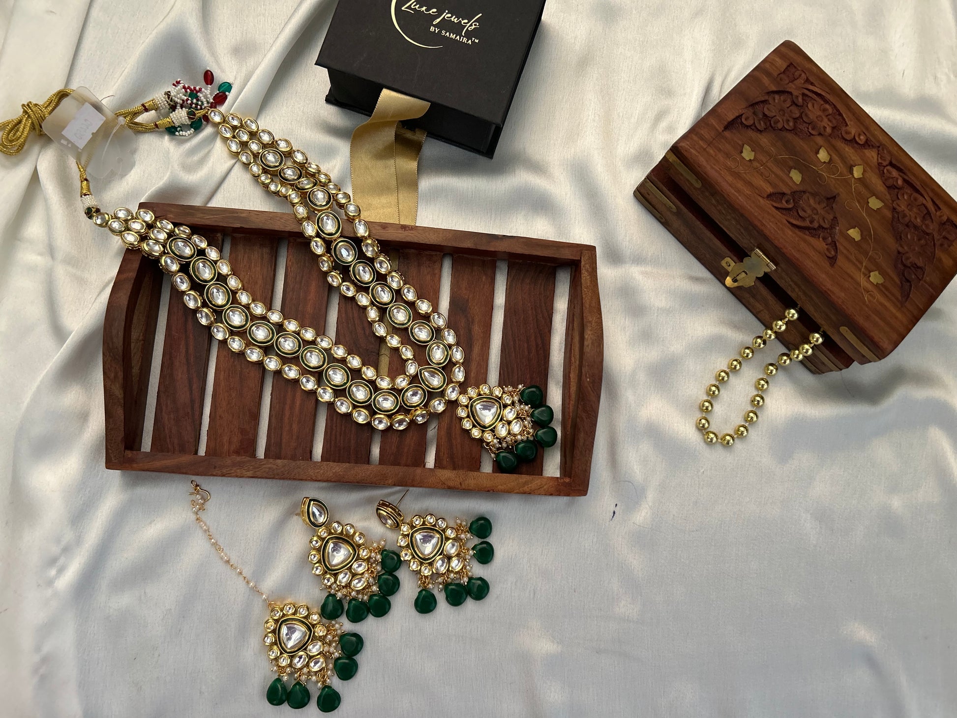 emerald green kundan necklaceset