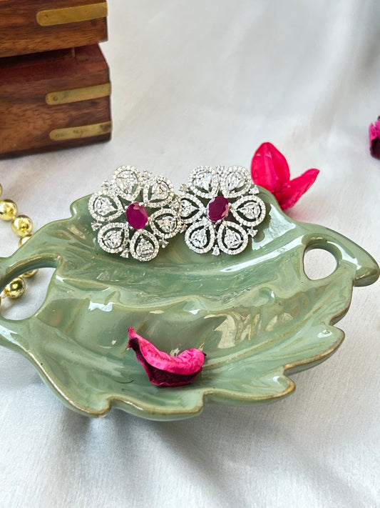 Diva magenta studs Earrings