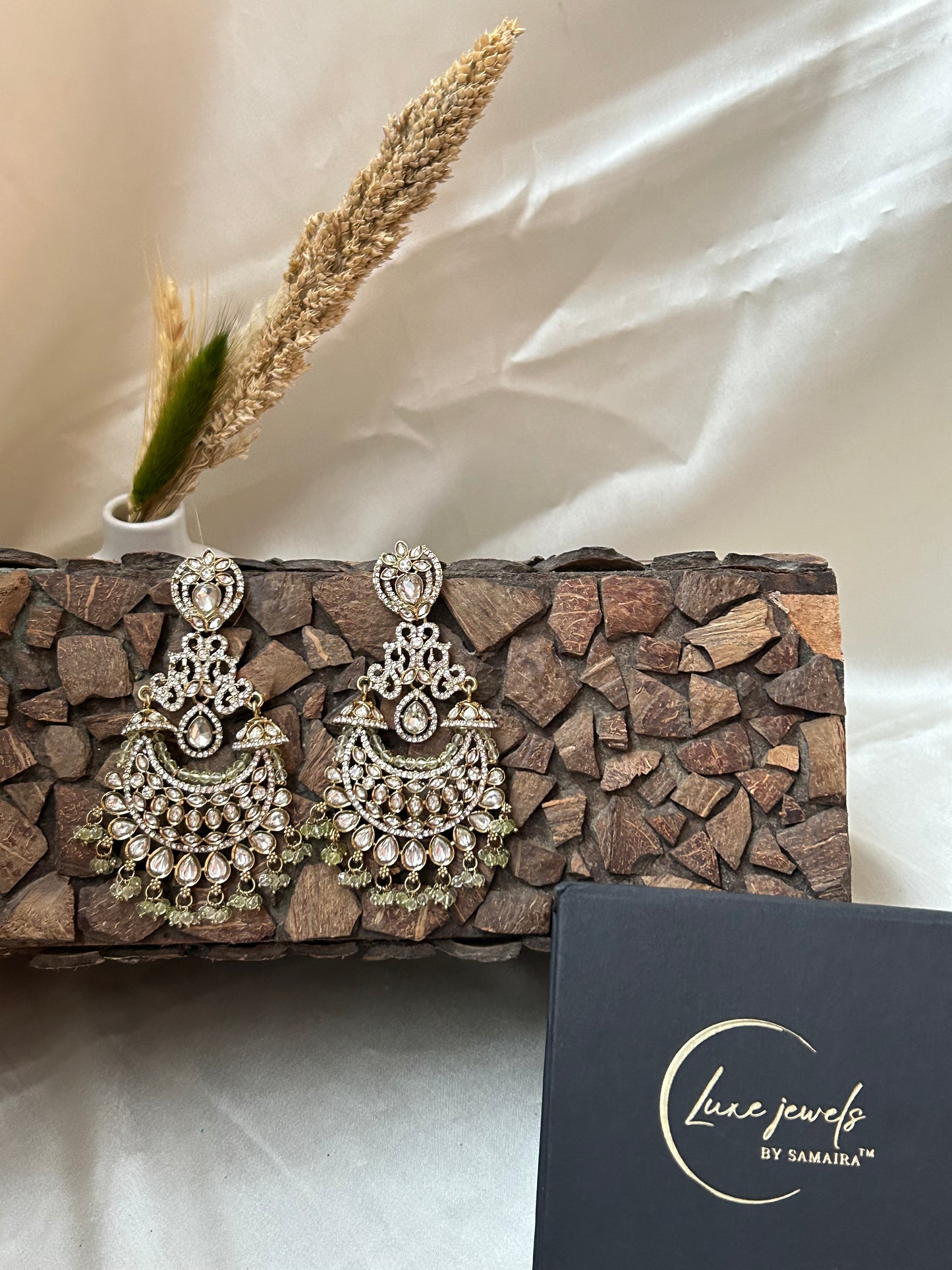 Giva Ivory Chandbali