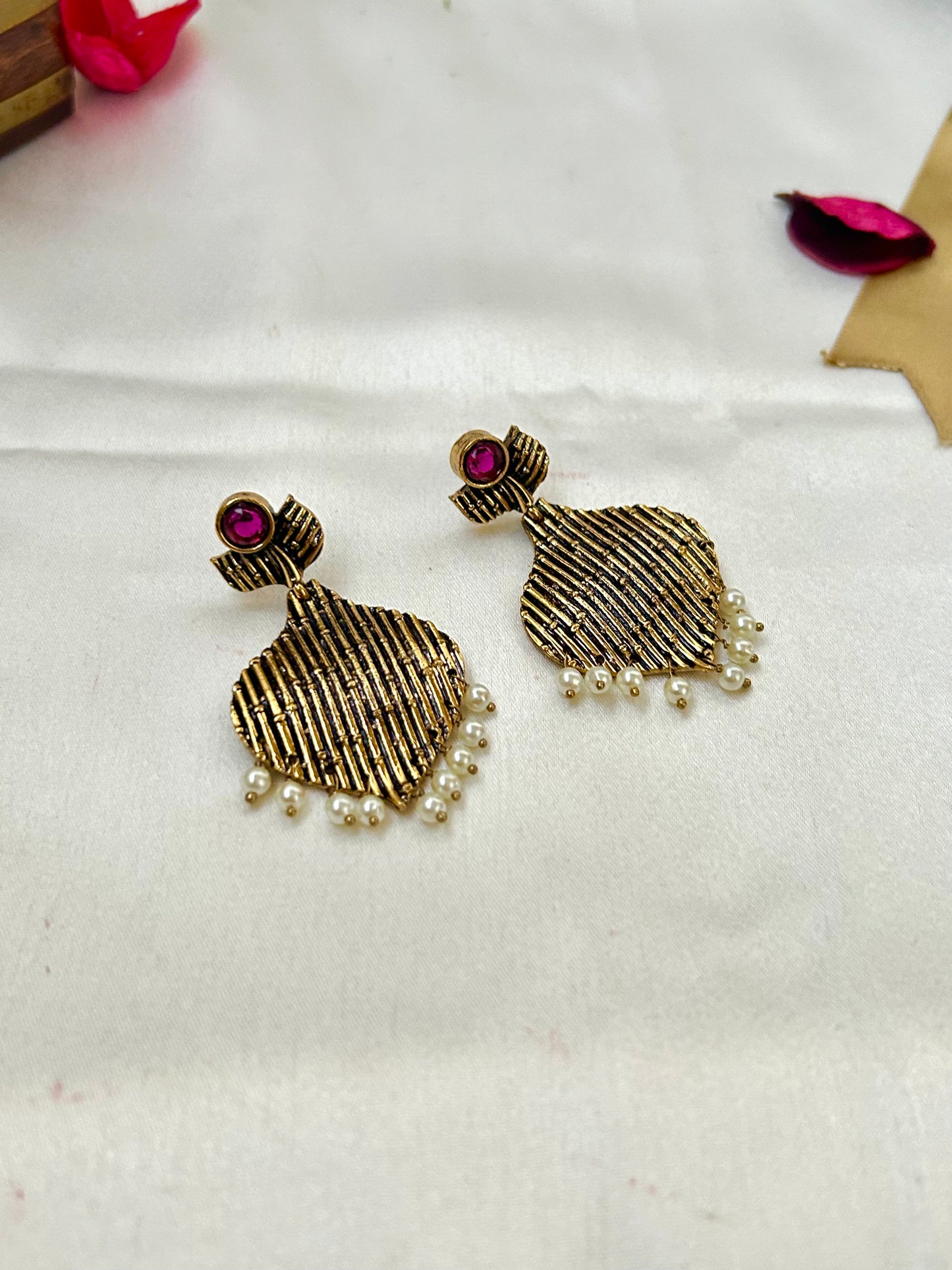 Aarav Red Earrings