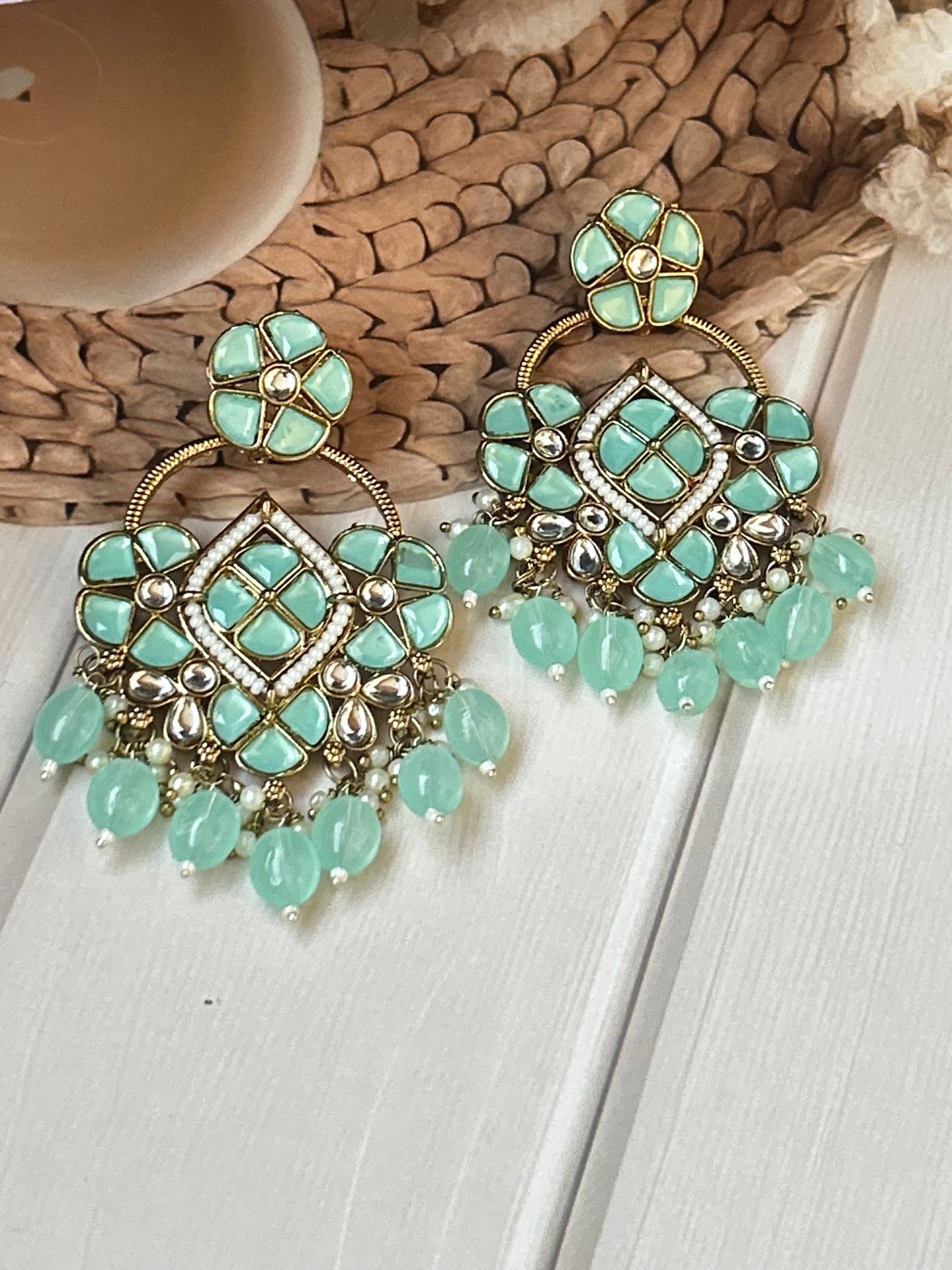 Sitara Aqua chandbalis