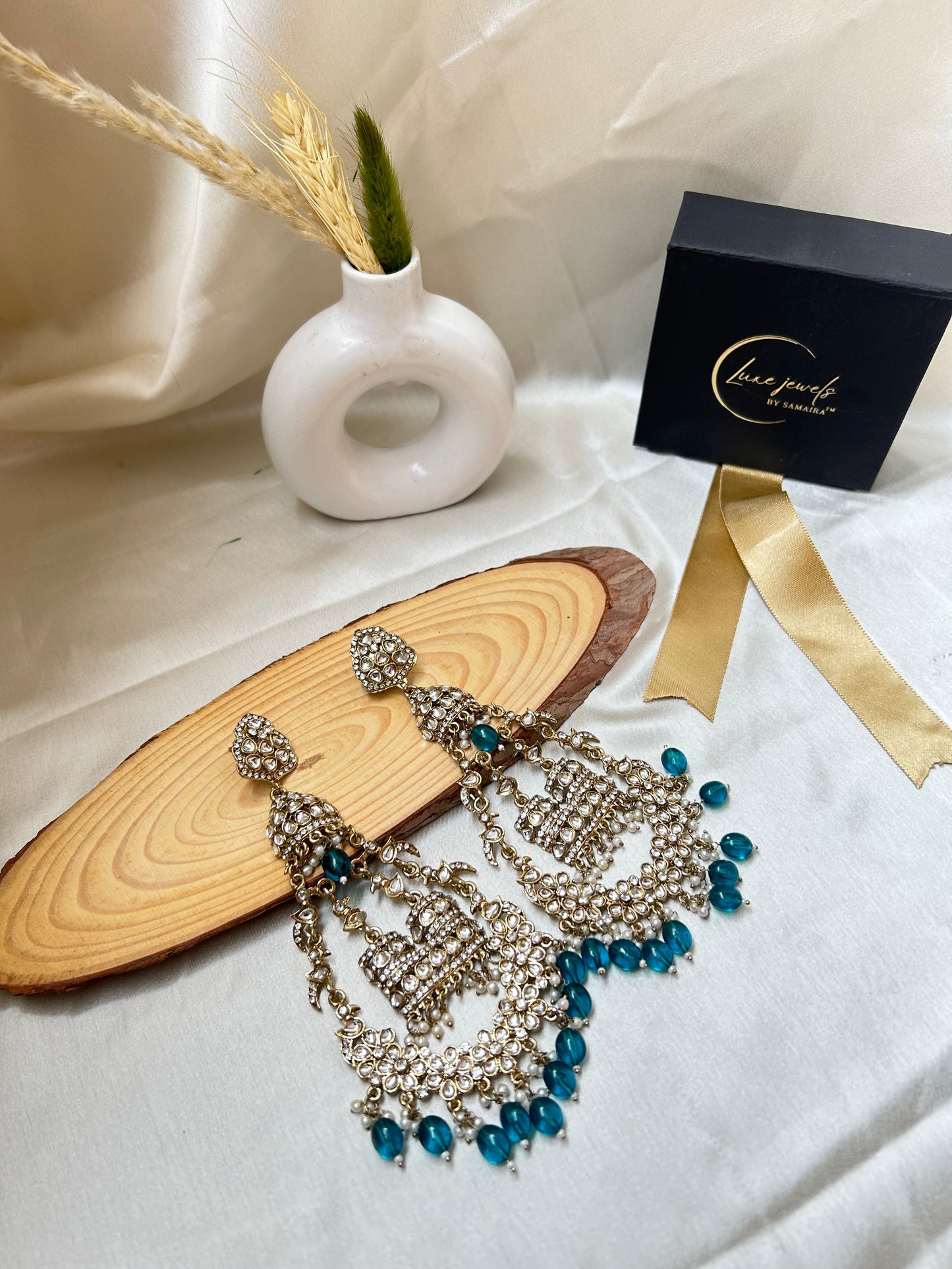 Aadhya Rama Blue  chandbalis