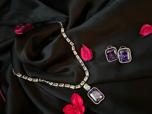 Inaya purple necklace