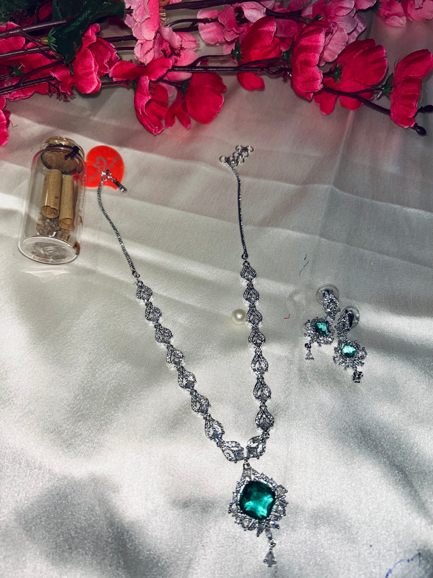Deepti green necklace