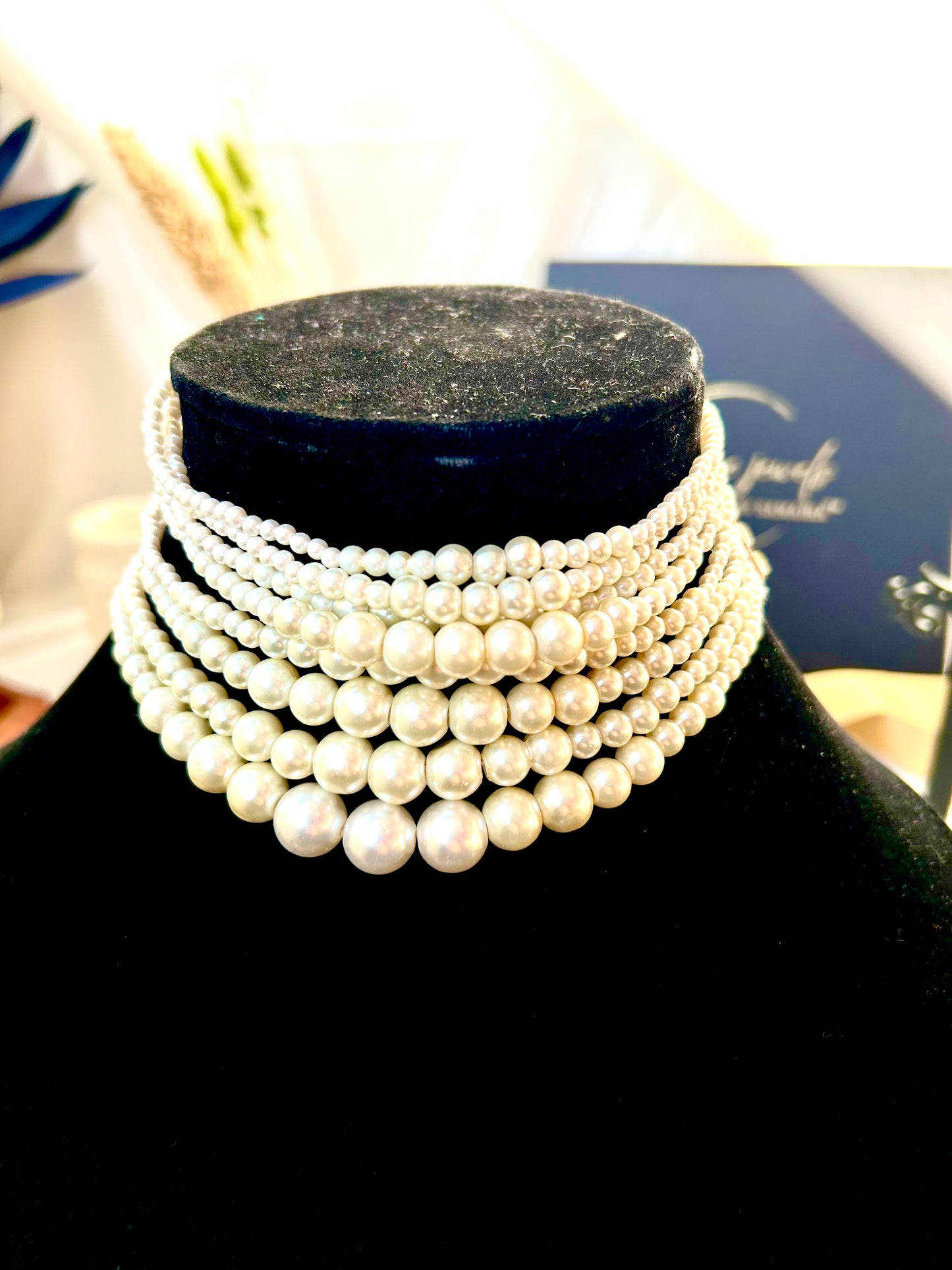 Aalia pearl layered choker set
