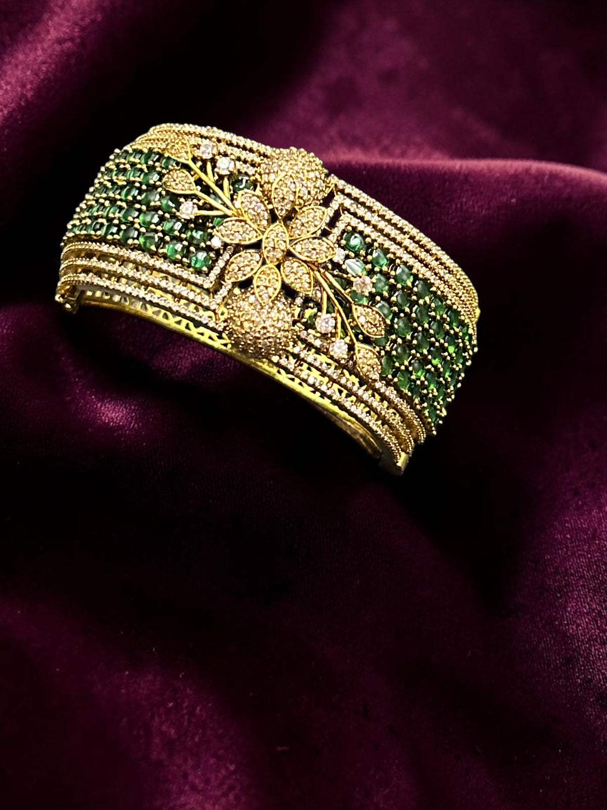 Ruchi Green Bracelet