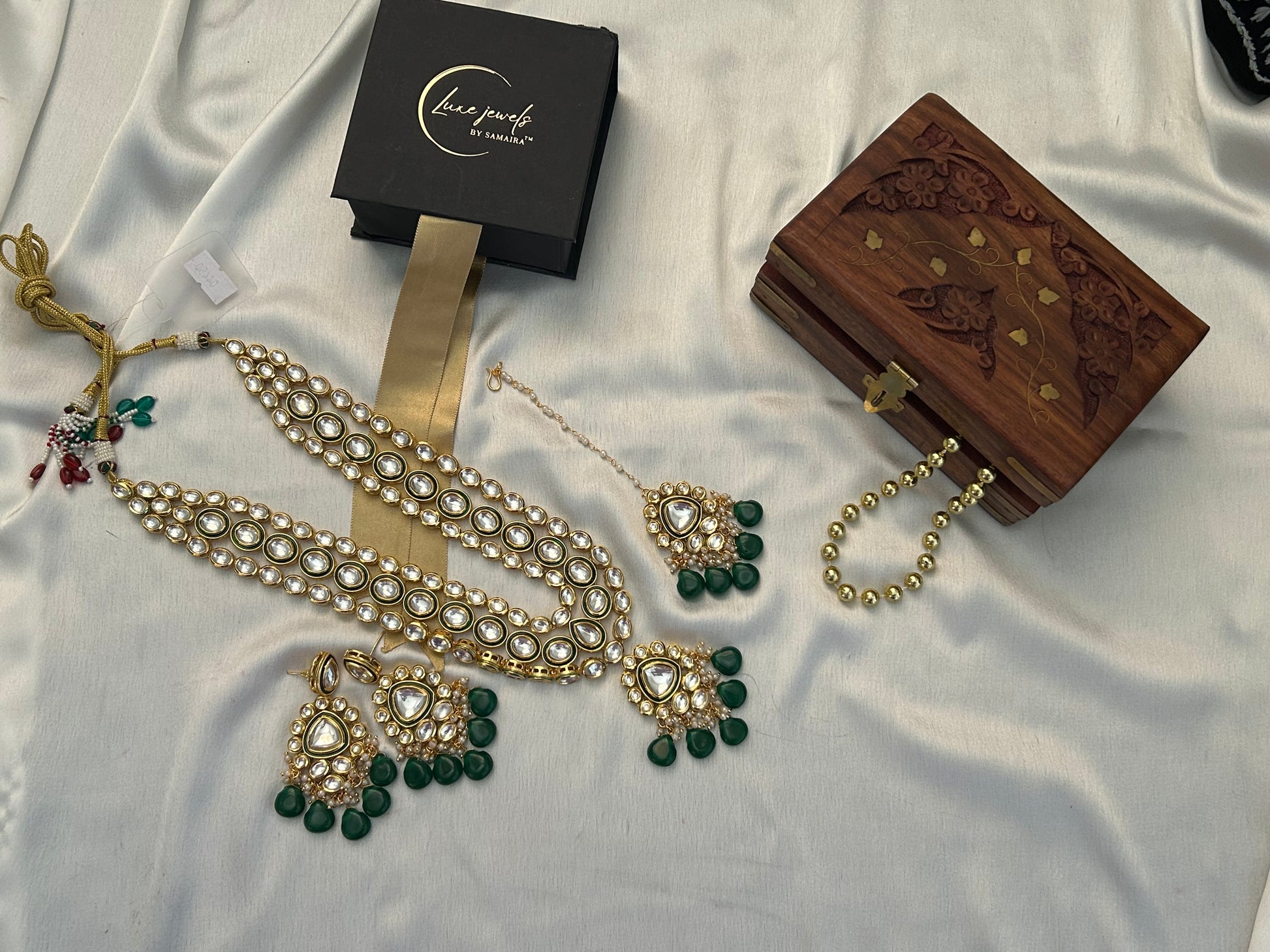 emerald green kundan necklaceset