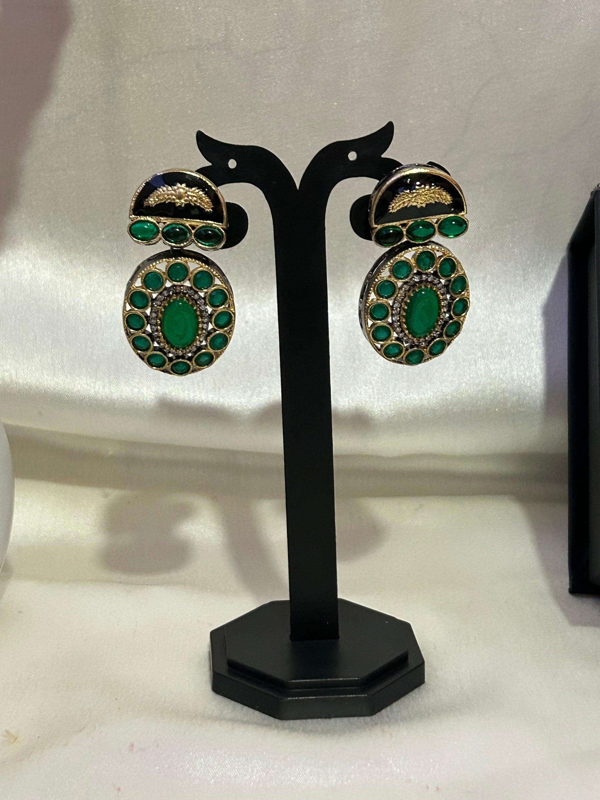 Tia emerald necklaceset